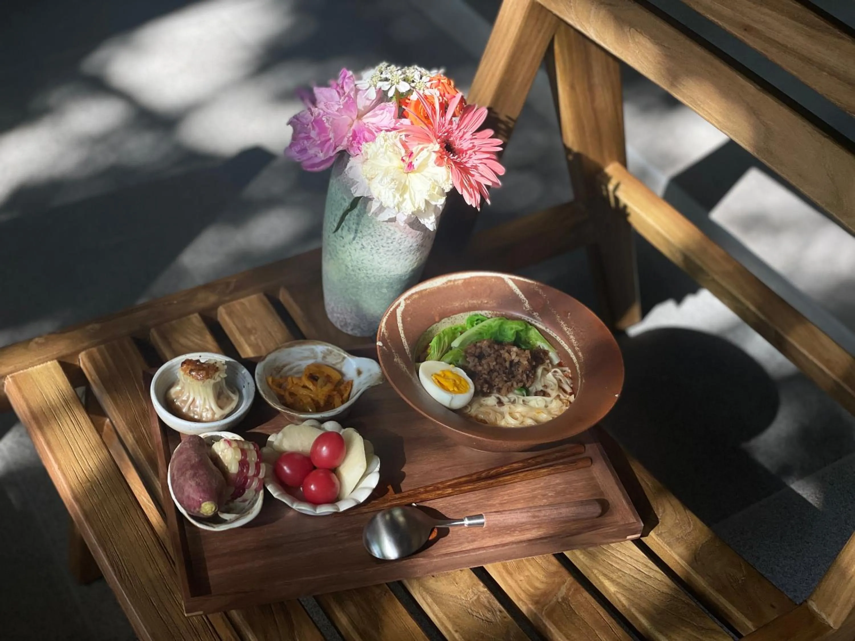 Food and drinks in Shishe Spring Designer Homestay