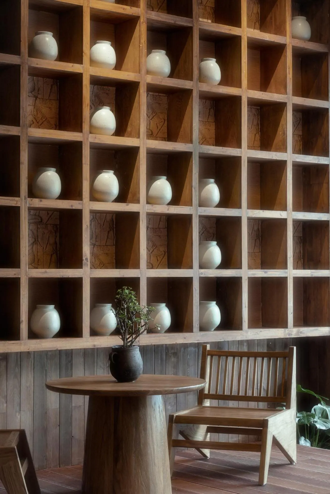 Decorative detail in Shishe Spring Designer Homestay