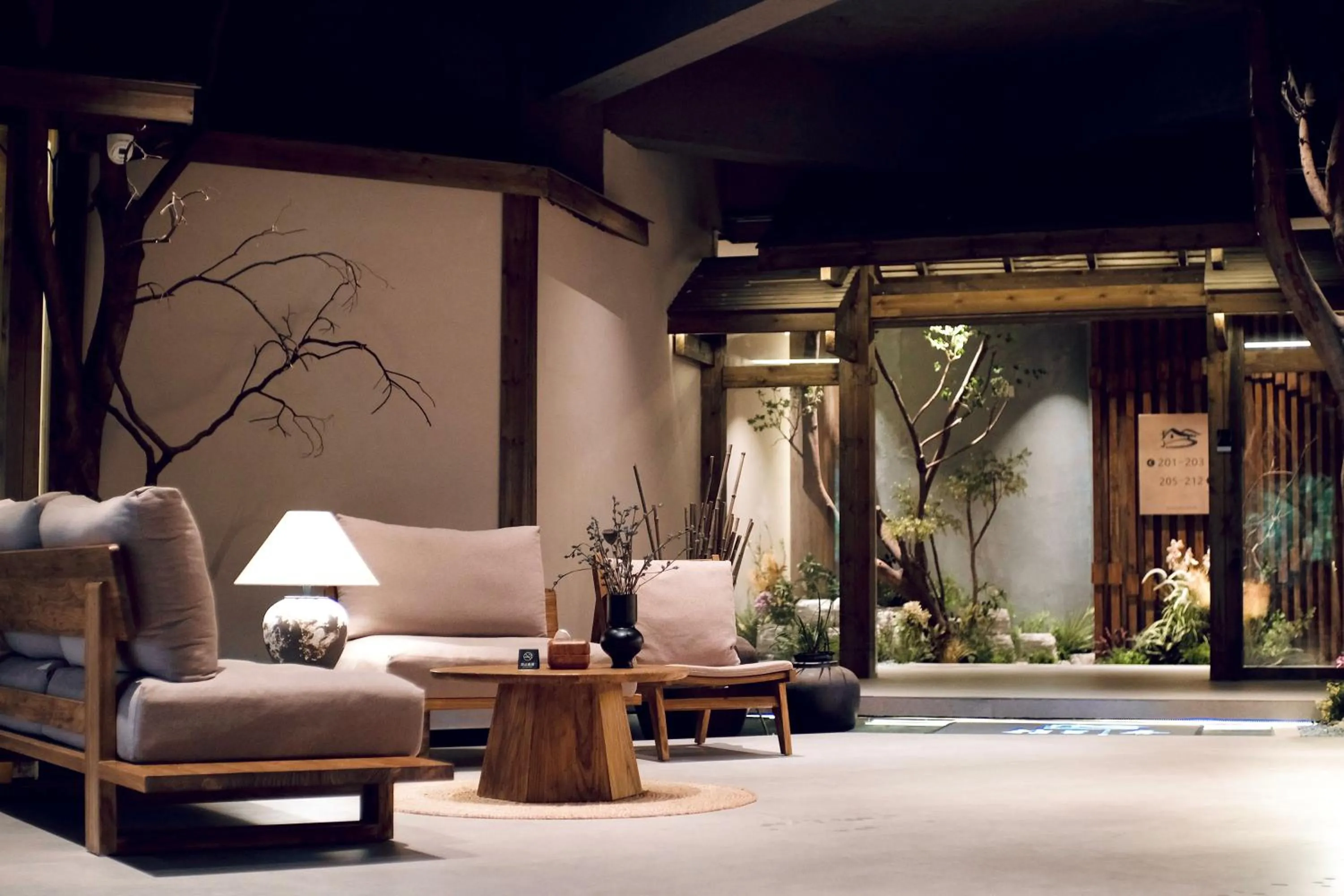 Garden in Shishe Spring Designer Homestay