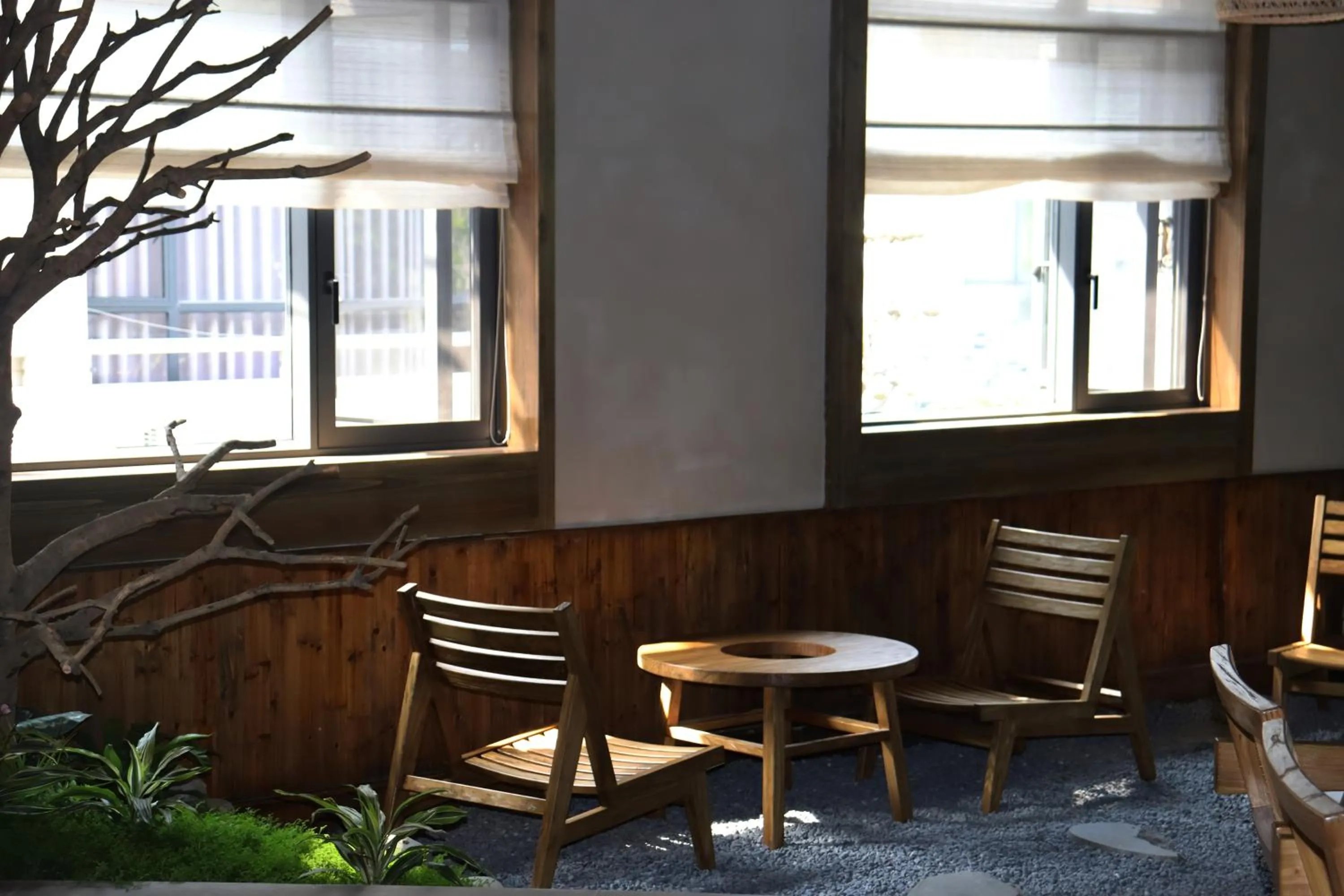 Seating area in Shishe Spring Designer Homestay
