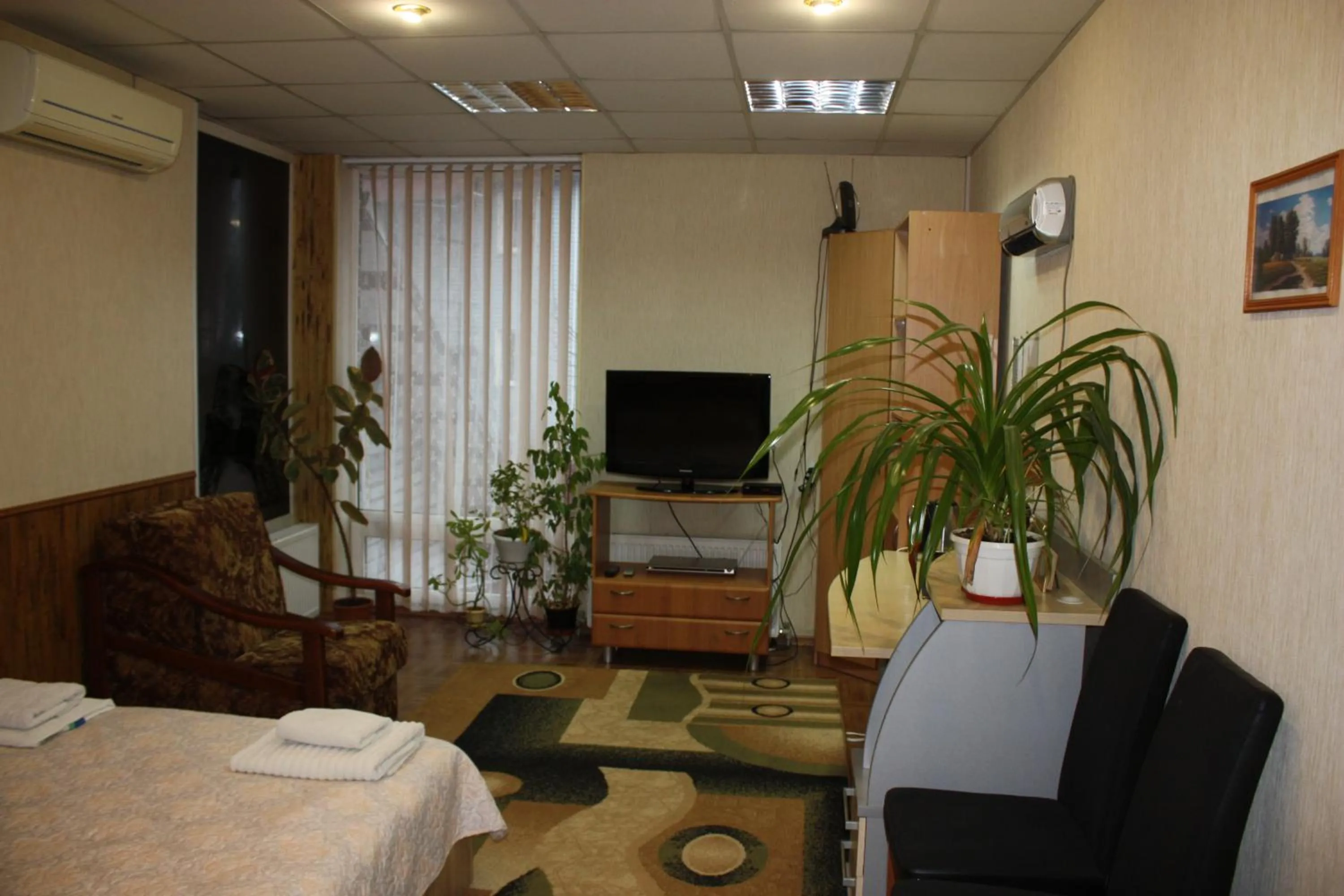 Bedroom in motel Pid Strihoyu