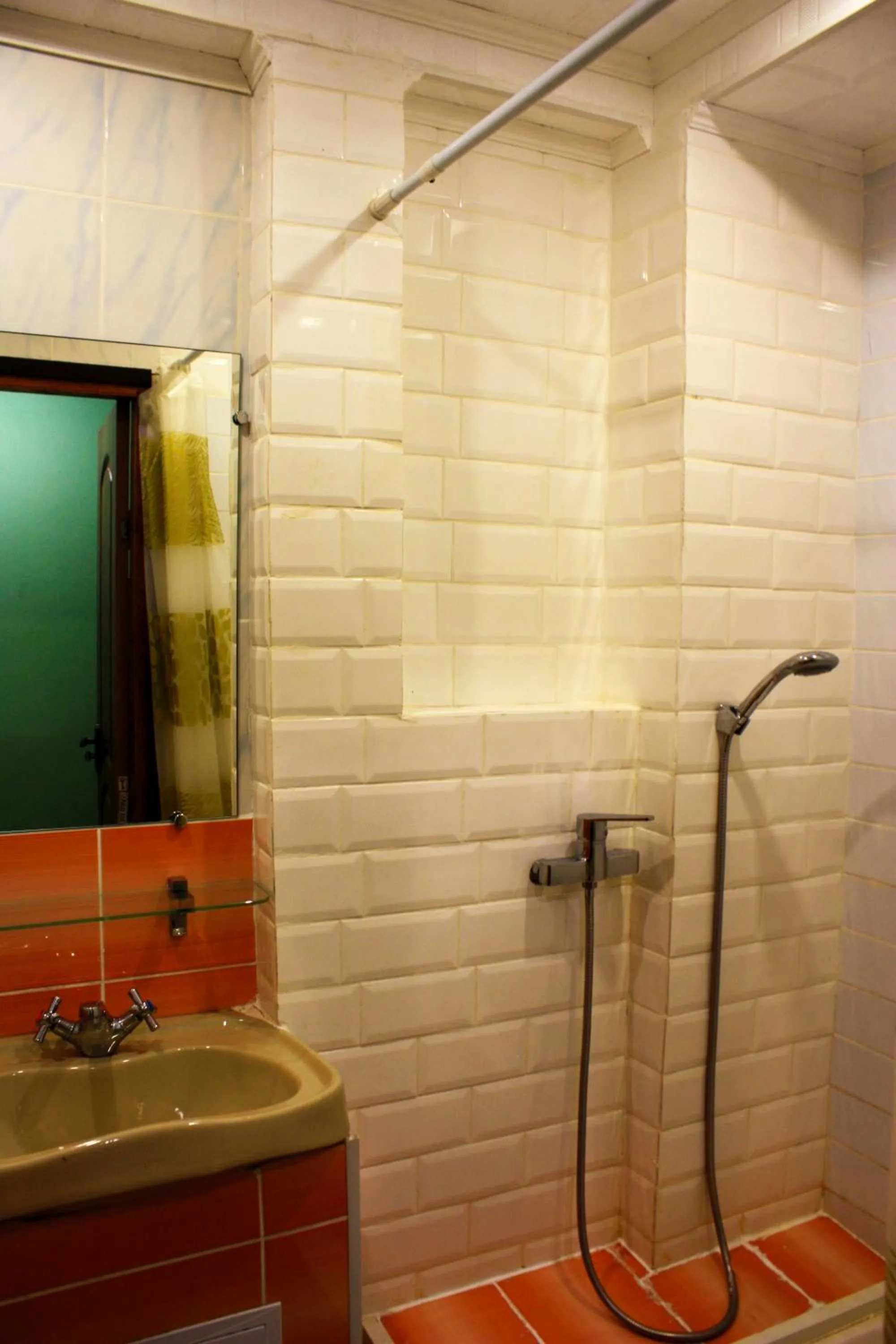 Bathroom in motel Pid Strihoyu