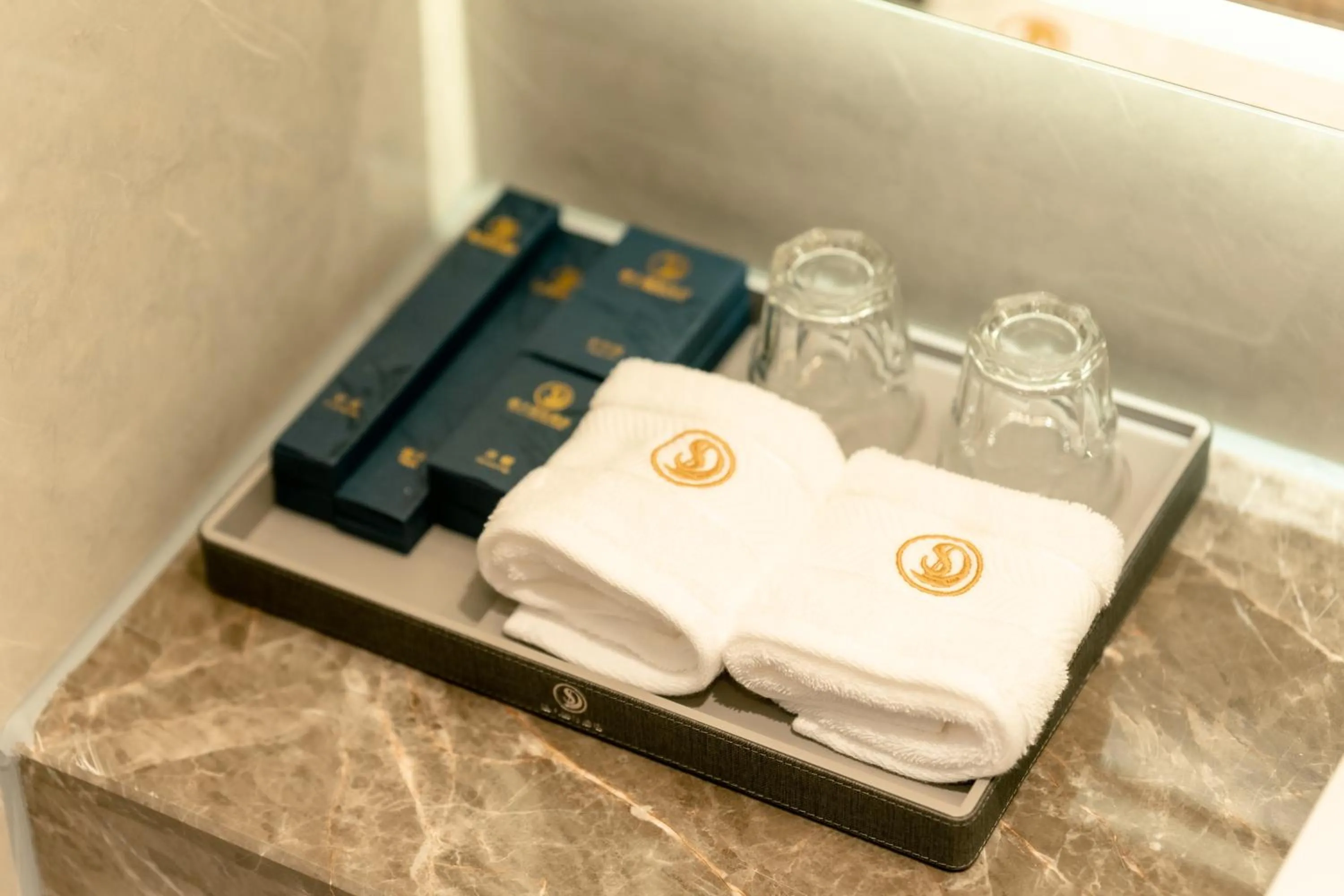towels in ShengDa International Hotel