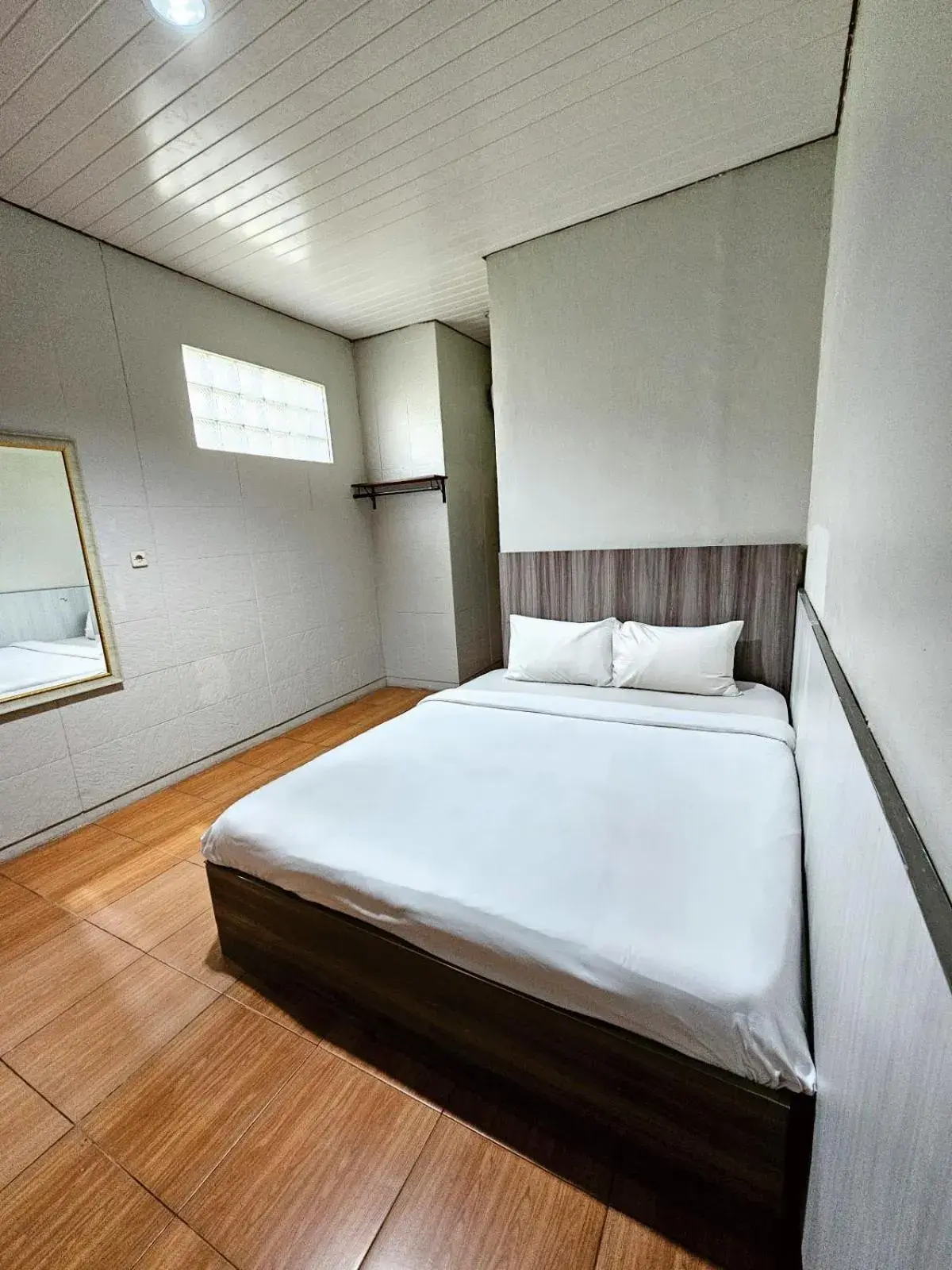 Superior Double Room in Airlangga Hotel Superior Double Room in Airlangga Hotel