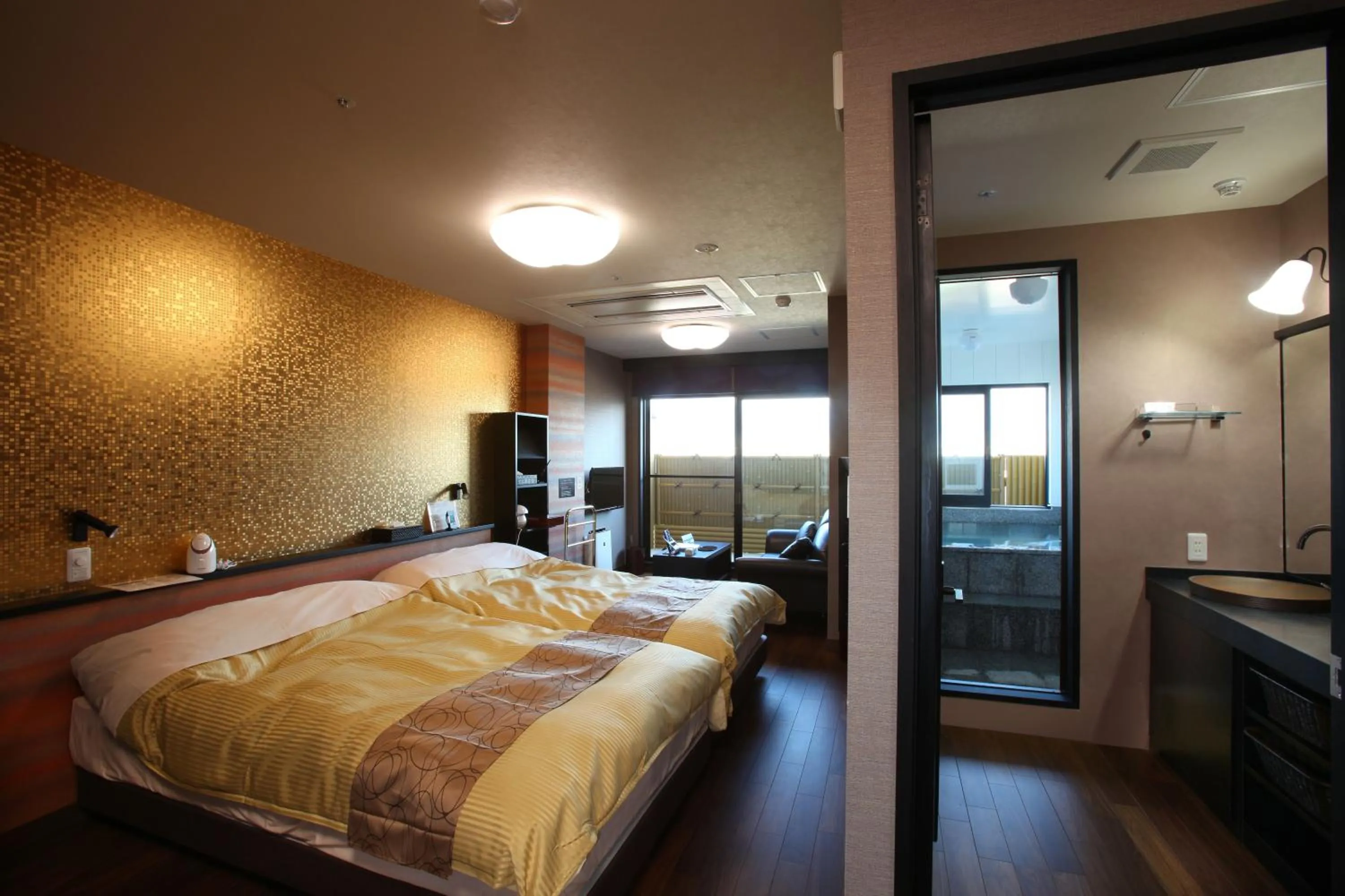 Photo of the whole room, Bed in Mt Fuji Hanayagi no Sho Keizan
