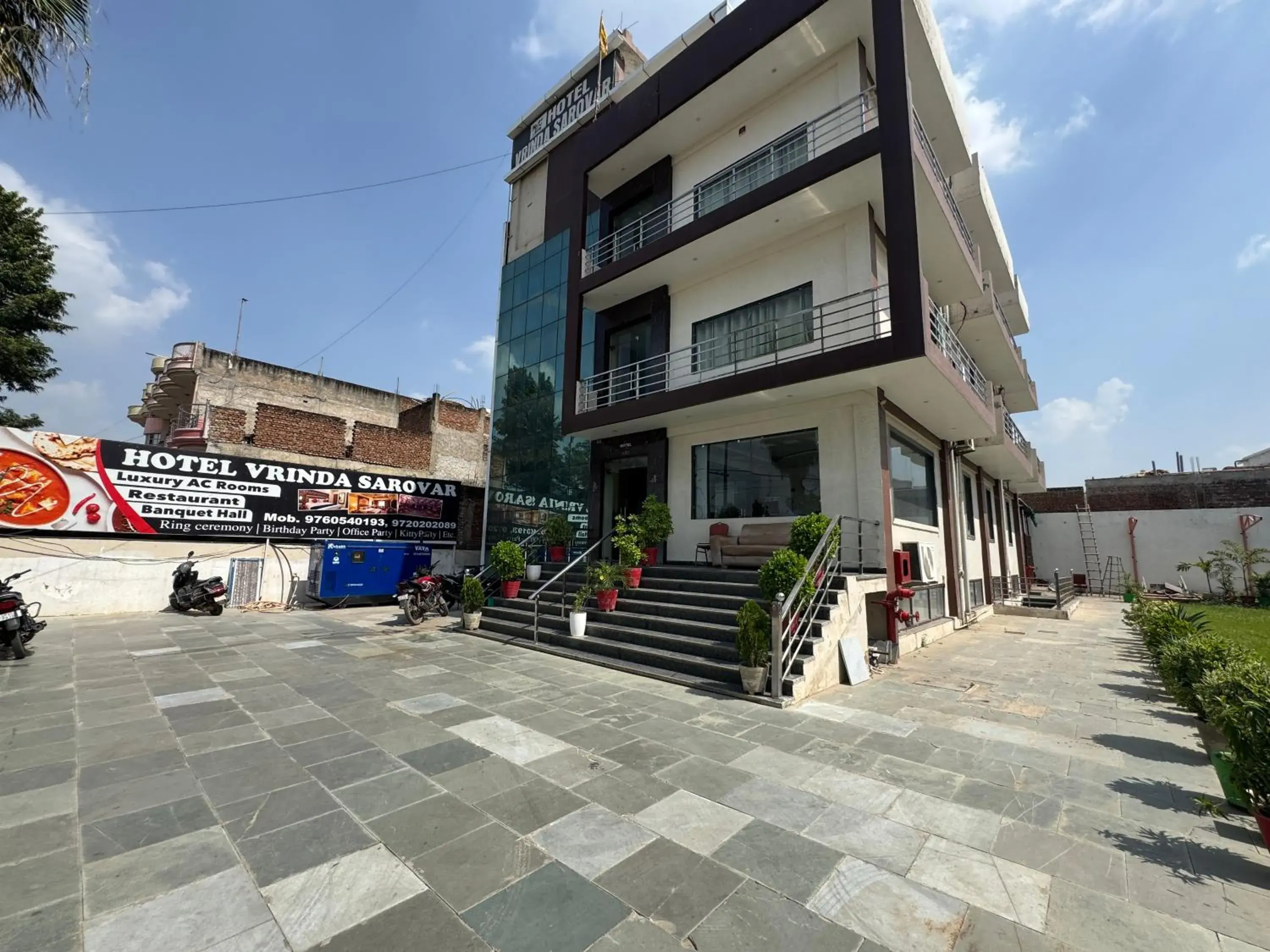 Hotel Vrinda Sarovar Hotel Vrinda Sarovar