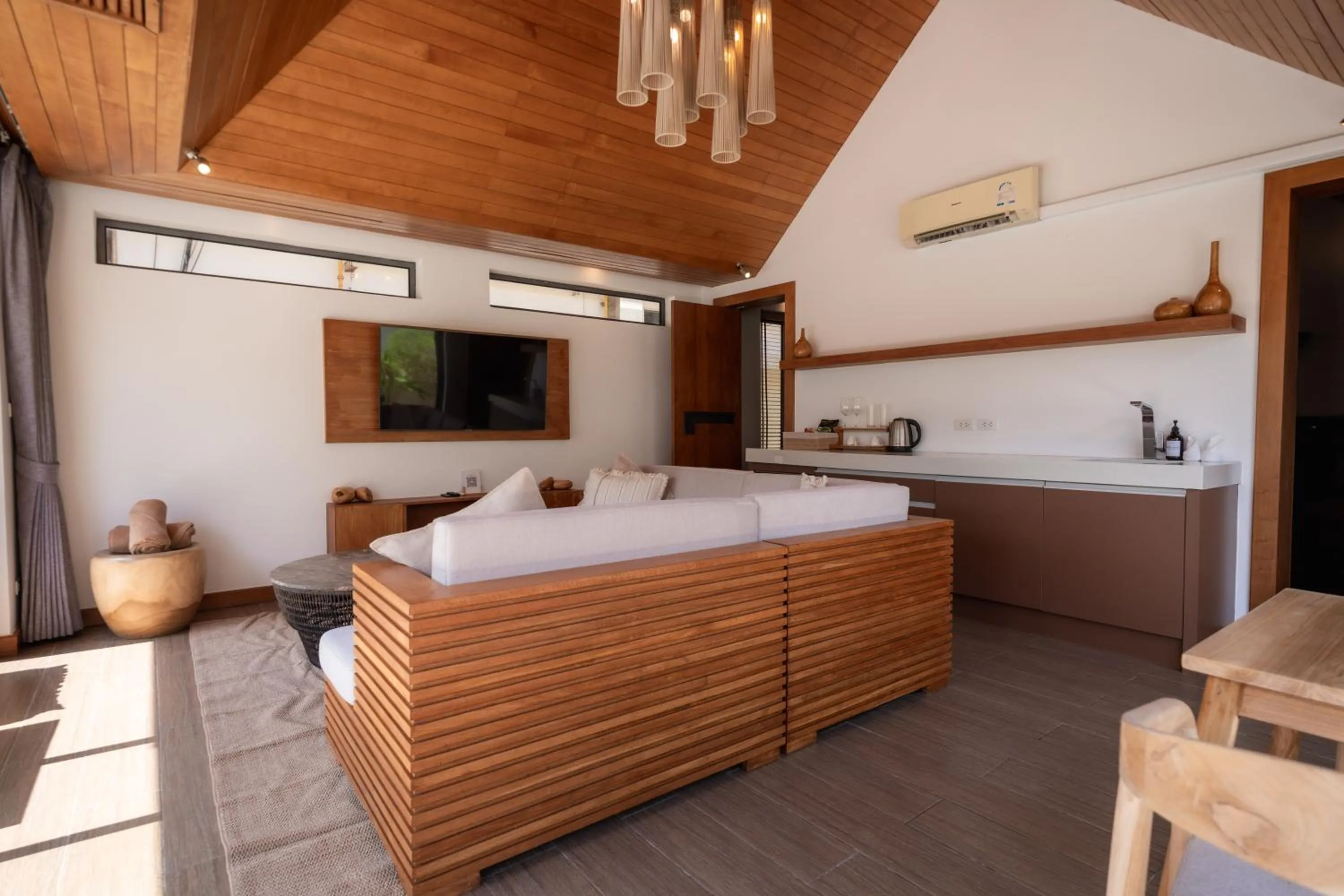 TV and multimedia, Bed in Zaya Beach Club & Resort