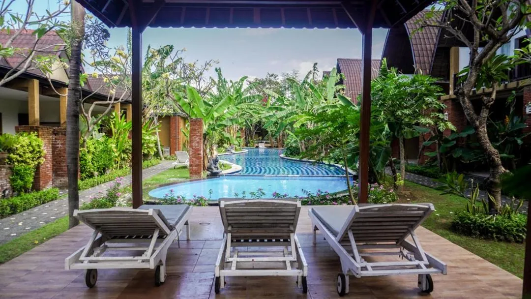 Swimming pool in The Janan Villa