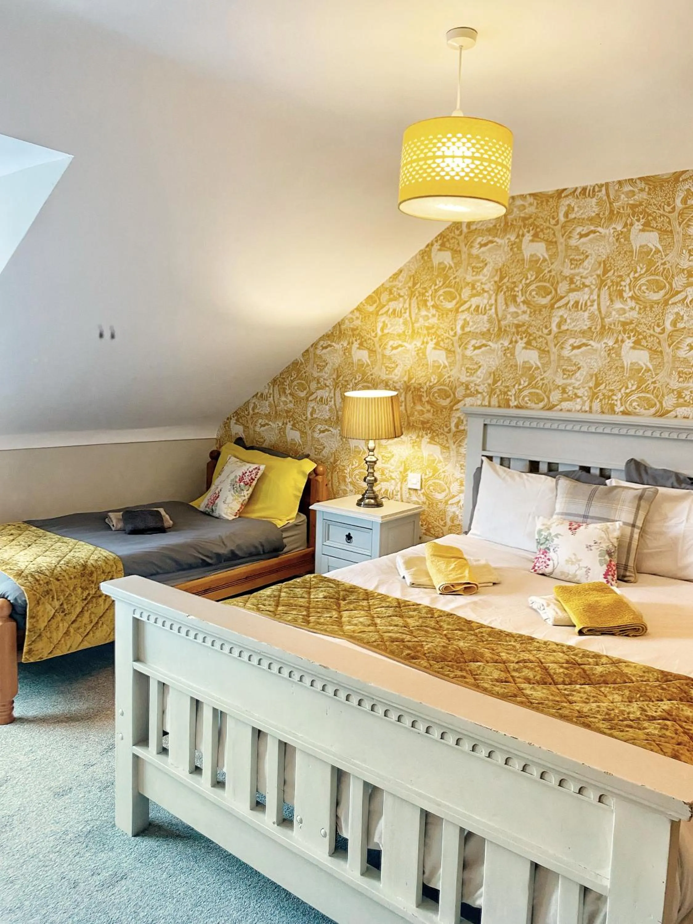 Bed in Dulrush Lodge Guest House, Restaurant and Self-Catering