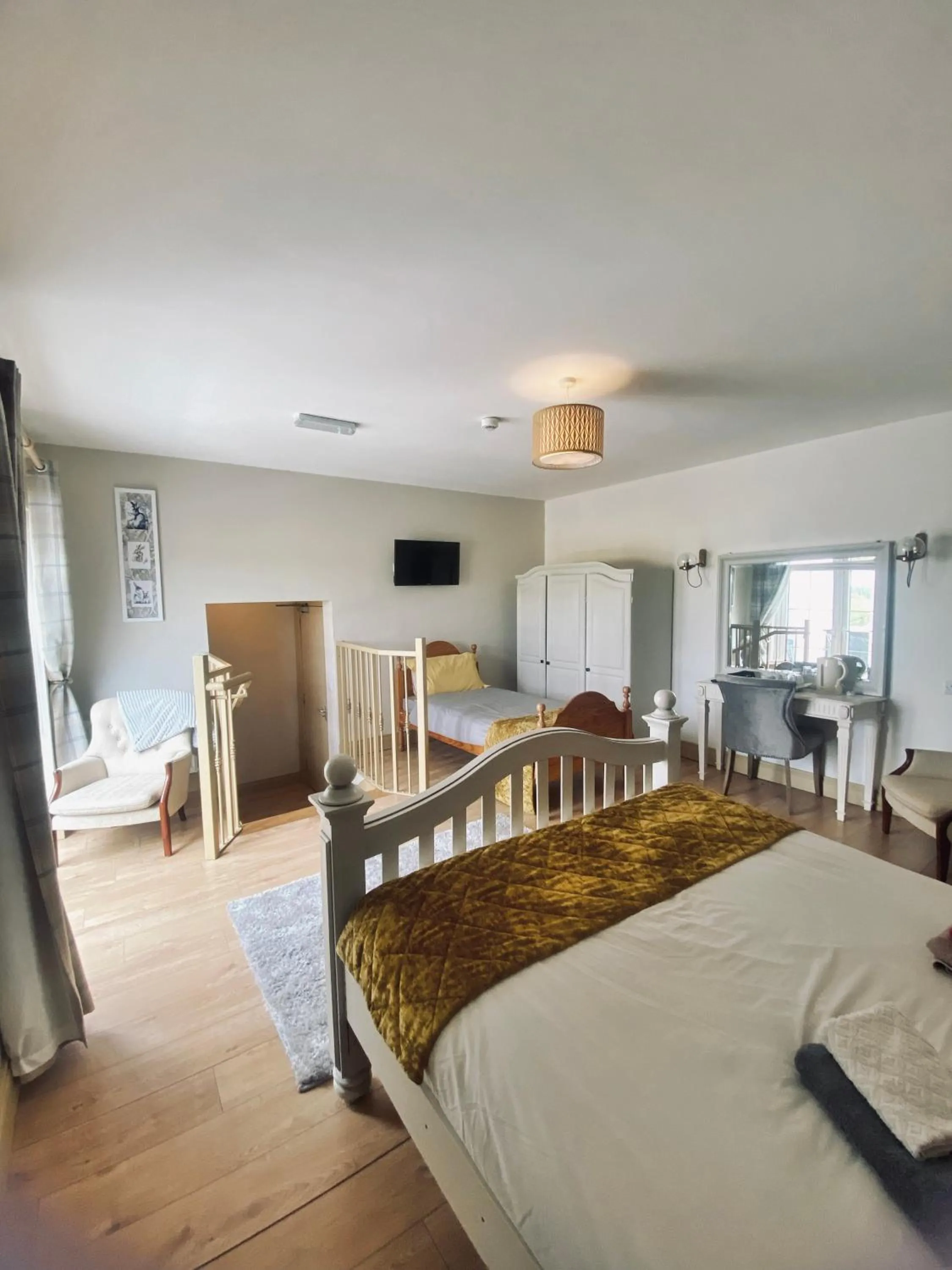 Bed in Dulrush Lodge Guest House, Restaurant and Self-Catering