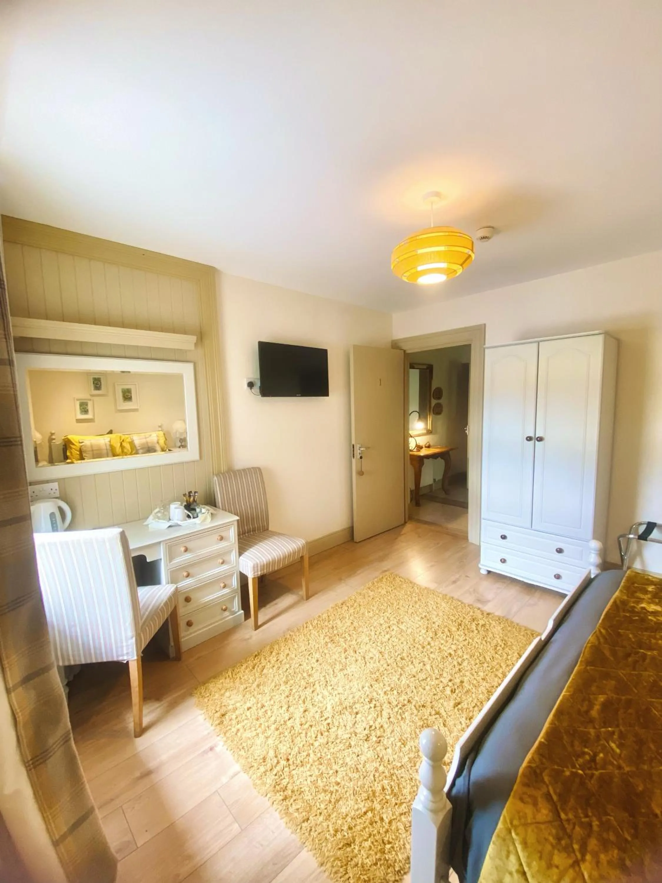 Bed in Dulrush Lodge Guest House, Restaurant and Self-Catering