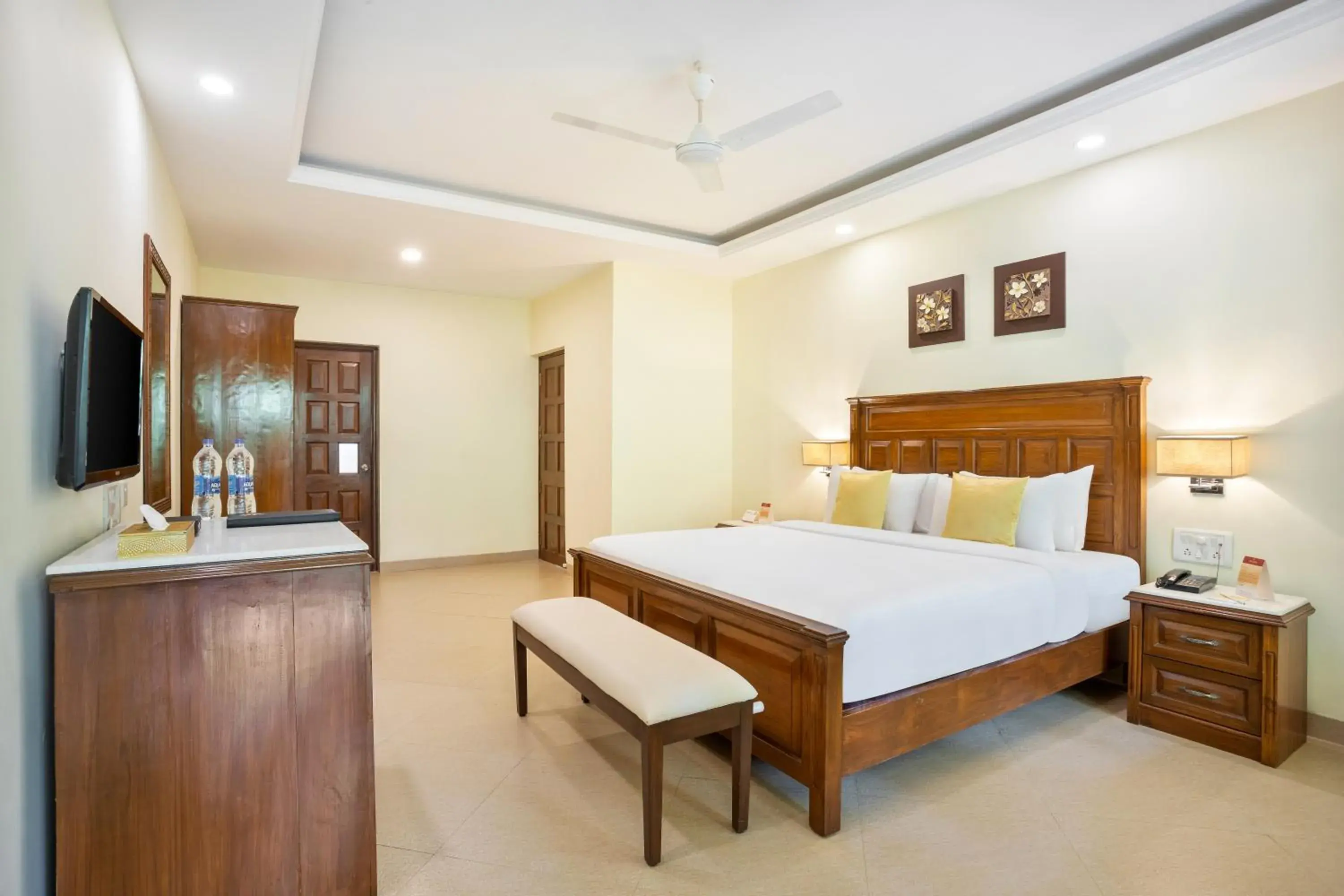 Bedroom, Bed in Seashell Suites and Villas- Candolim Goa Bedroom, Bed in Seashell Suites and Villas- Candolim Goa