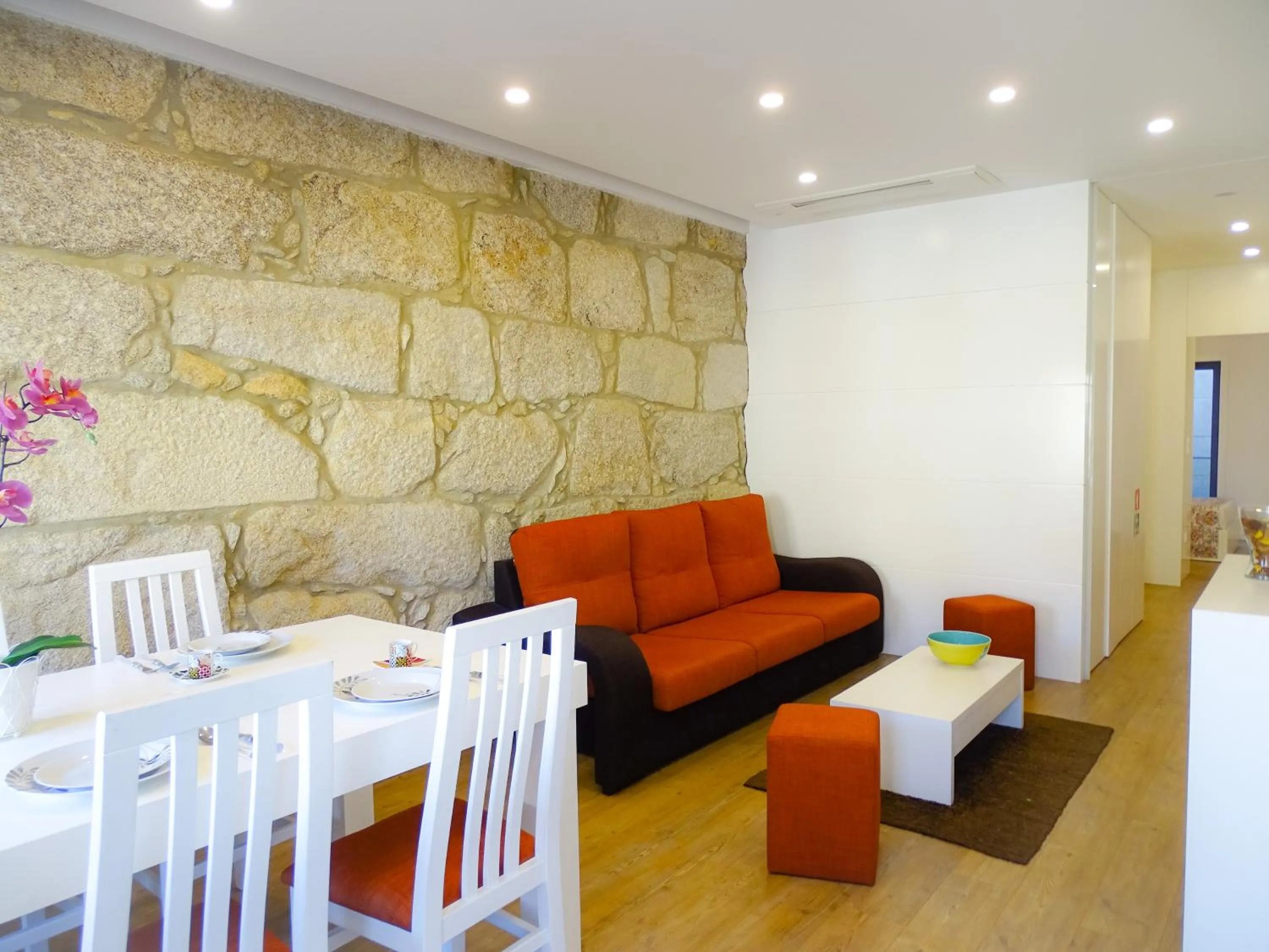 Seating area in RS Porto Campanha