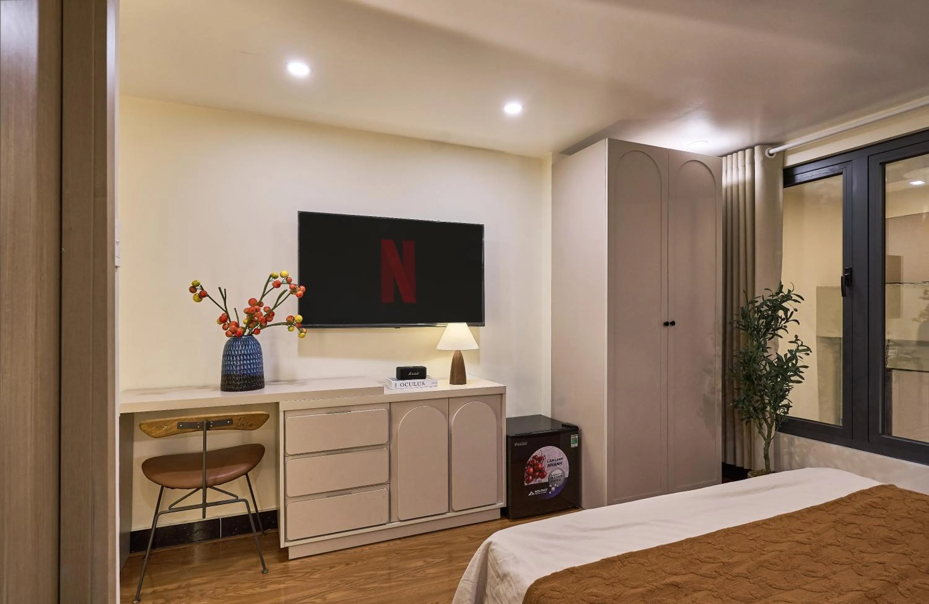 Deluxe Double Room with Castle View in Secret Garden Hotel Phan Xich Long by Urban B