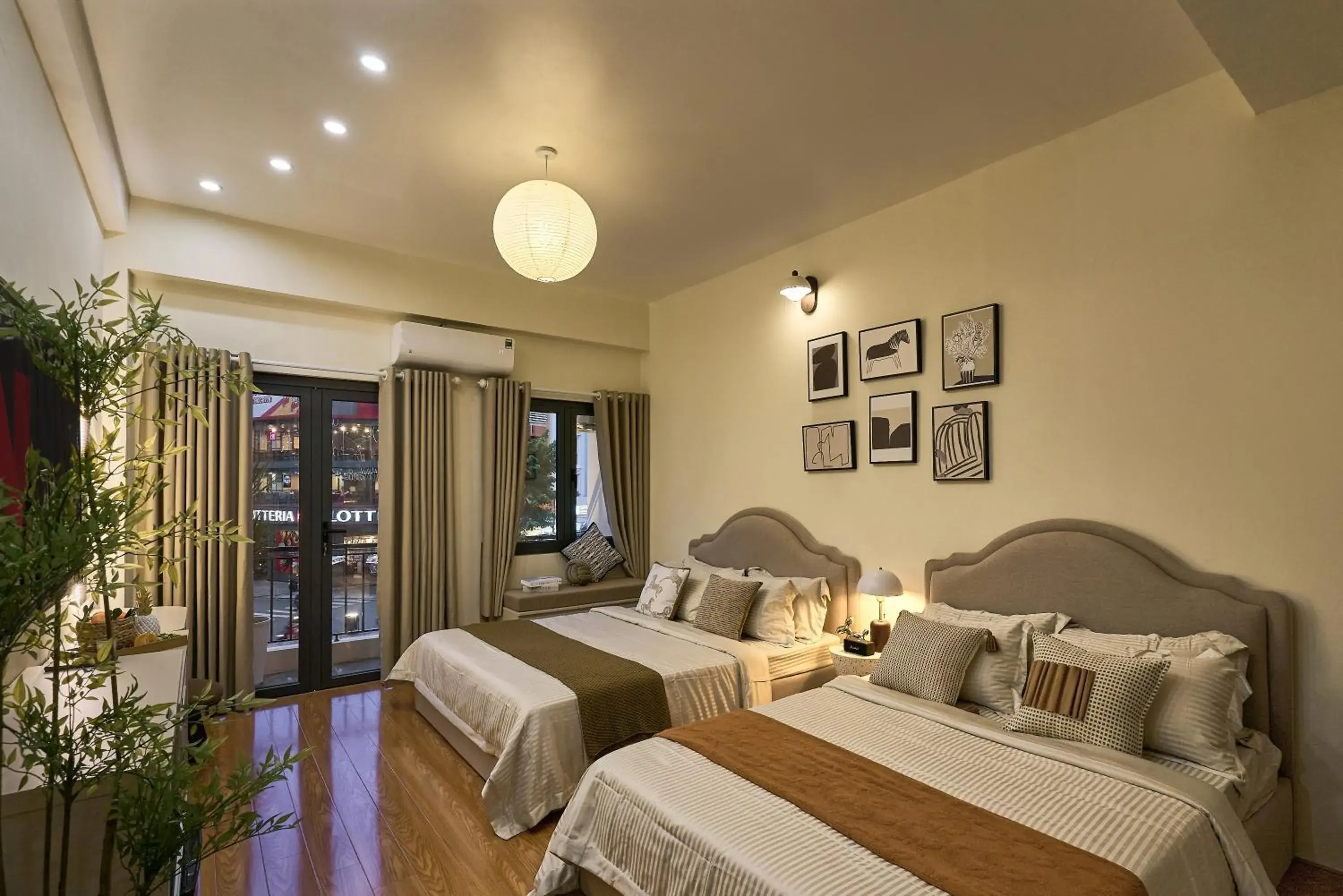 Family Room with Balcony in Secret Garden Hotel Phan Xich Long by Urban B Family Room with Balcony in Secret Garden Hotel Phan Xich Long by Urban B