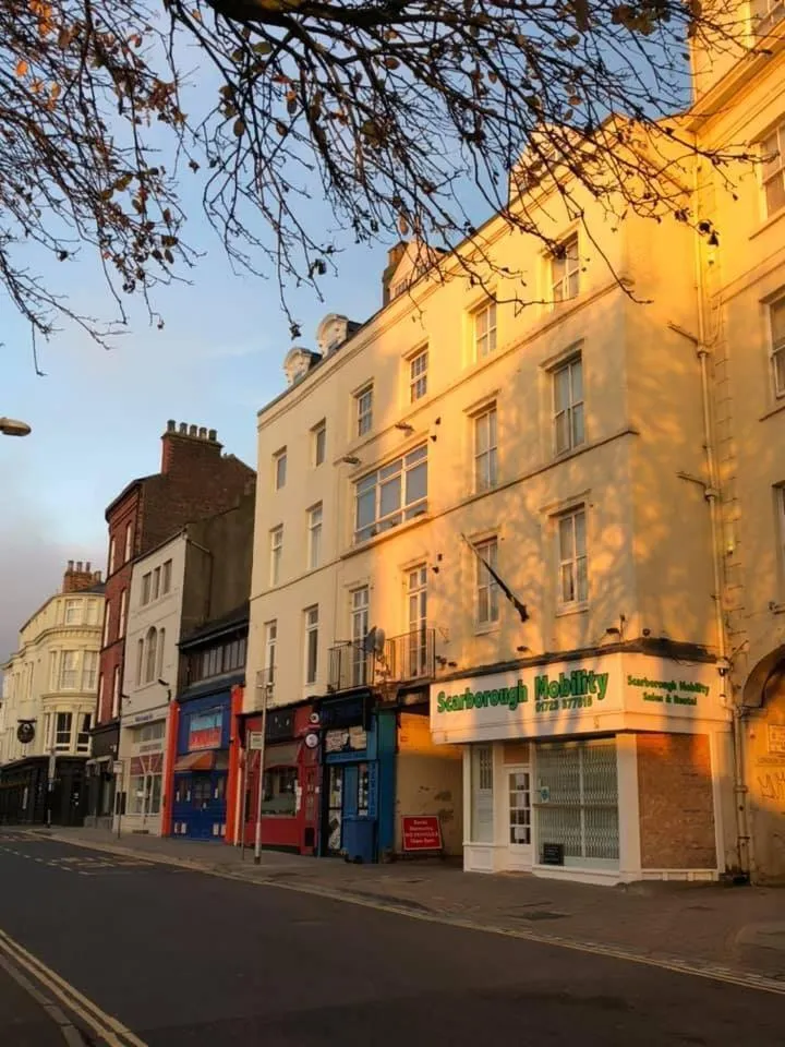 Property building in Harcourt Place