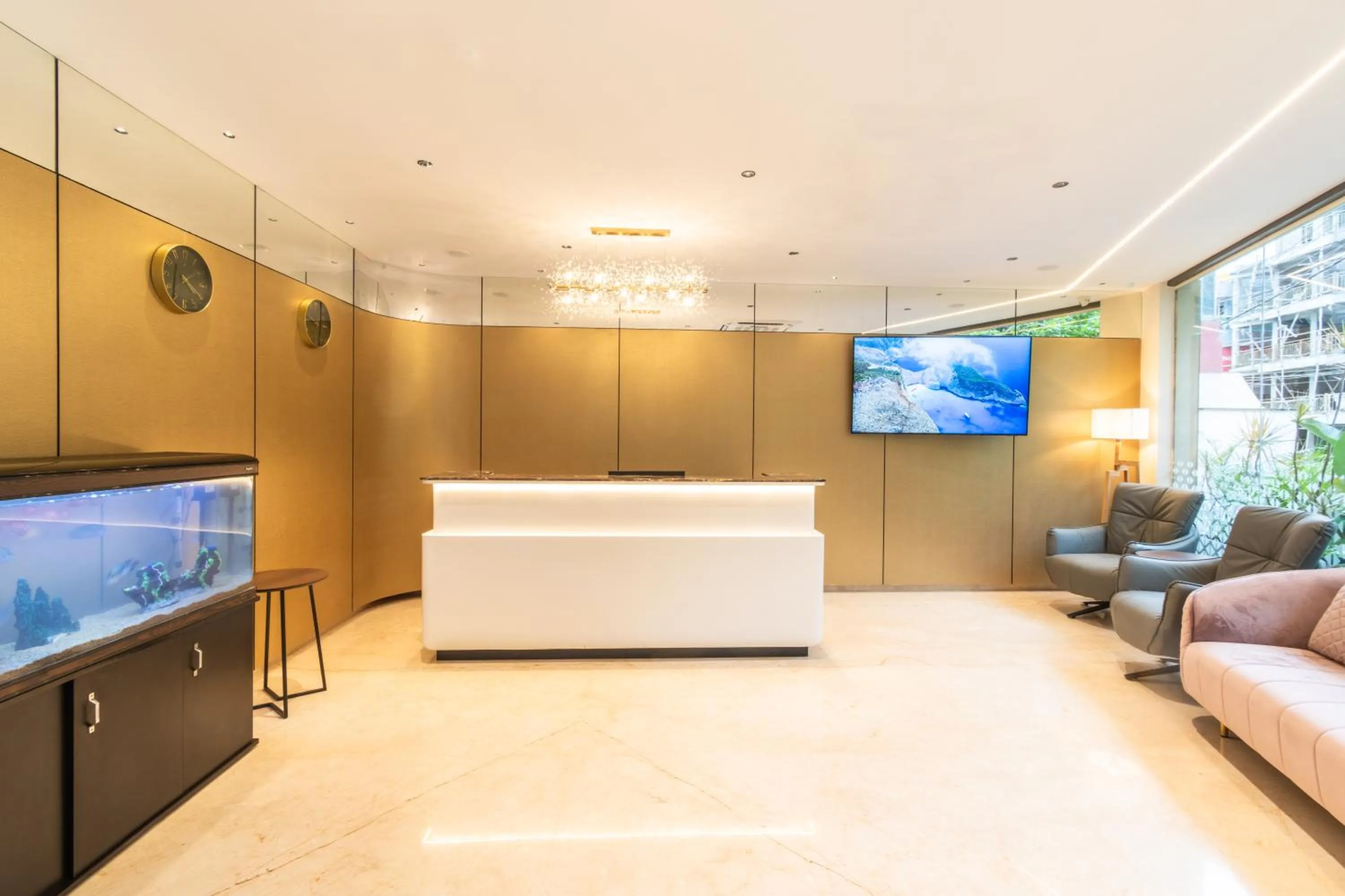 Lobby or reception in Hotel Lenexa by Bestinn Leisure