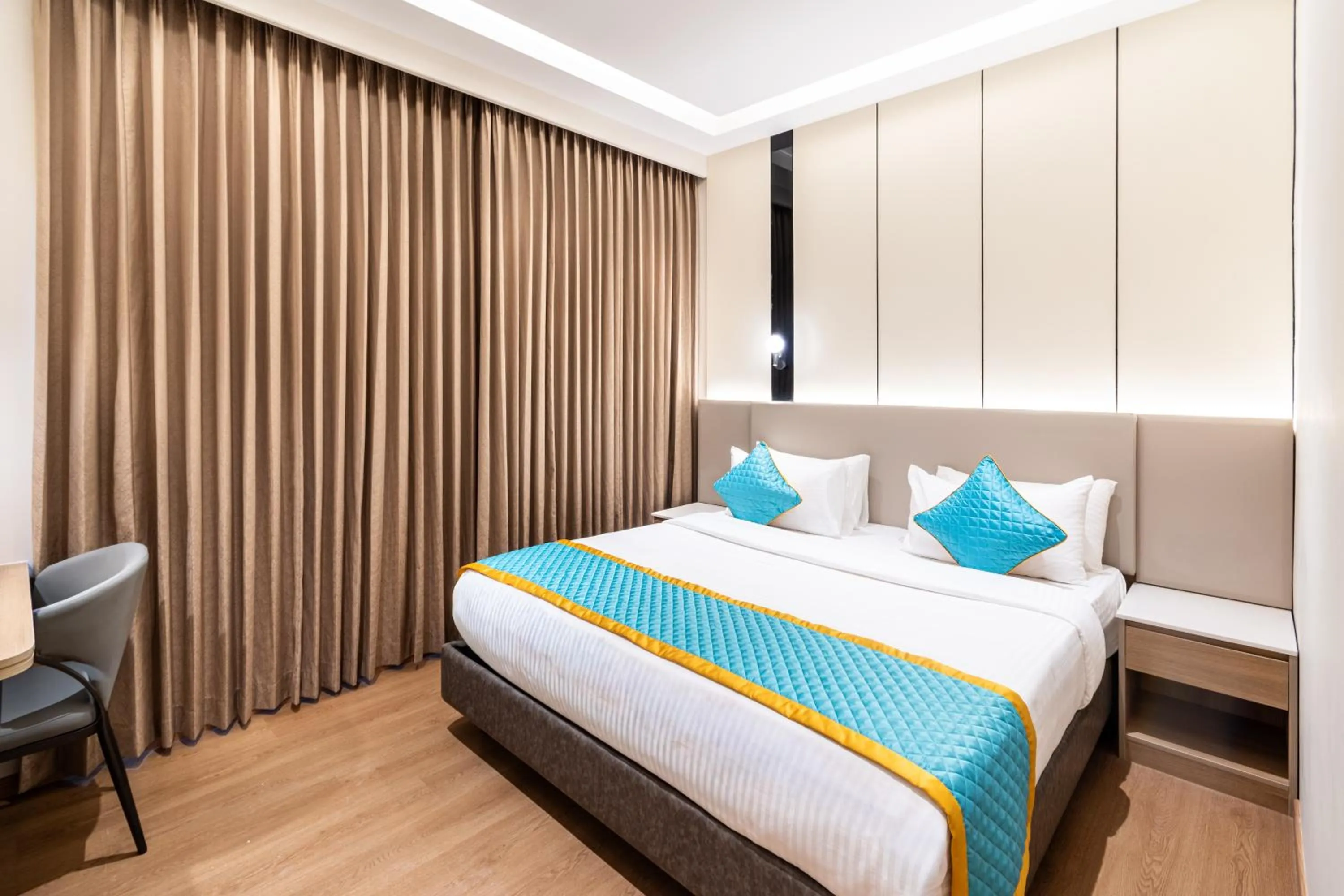 Bed in Hotel Lenexa by Bestinn Leisure