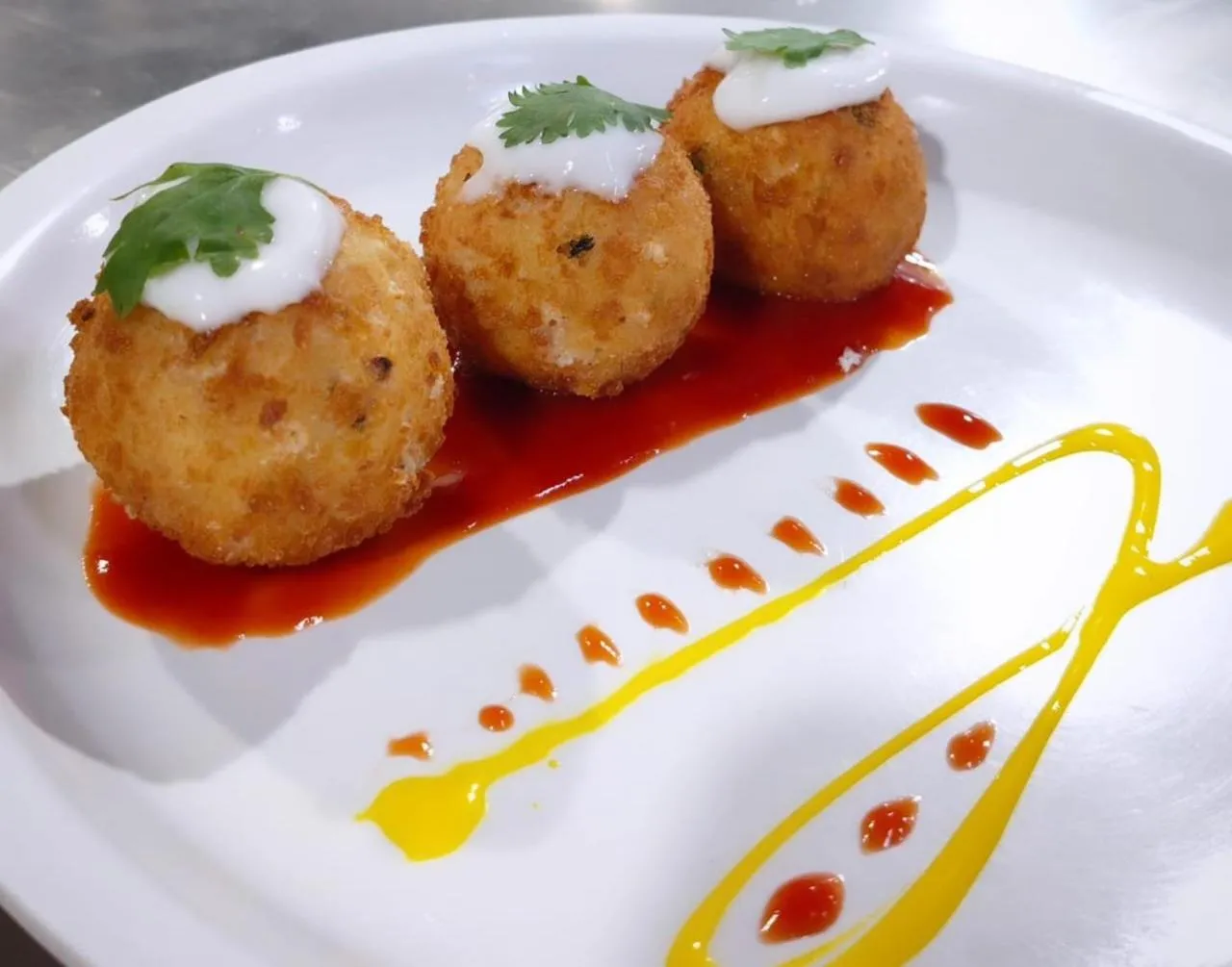 Restaurant/places to eat in Hotel Lenexa by Bestinn Leisure
