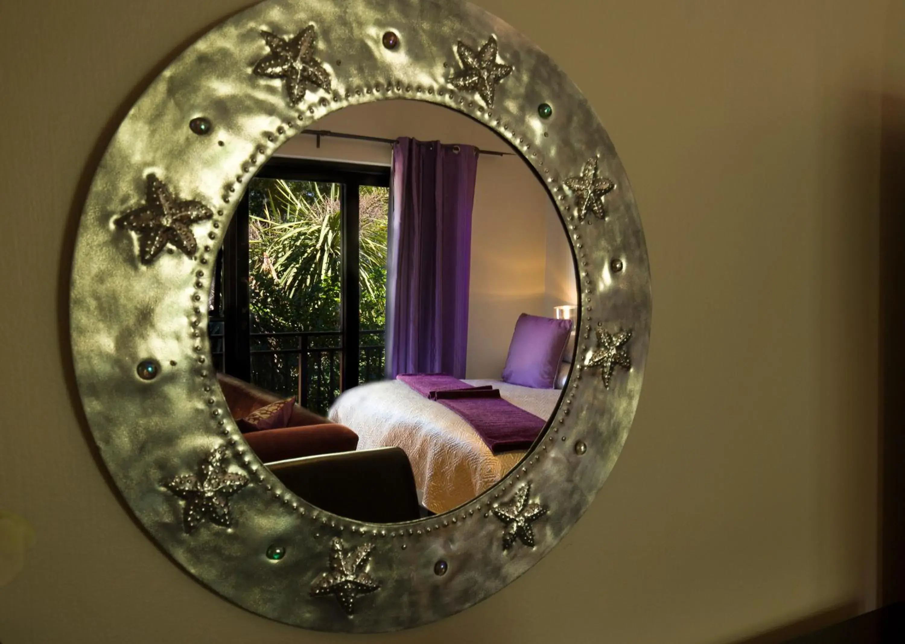 Bed in Southern Light Country House Bed in Southern Light Country House