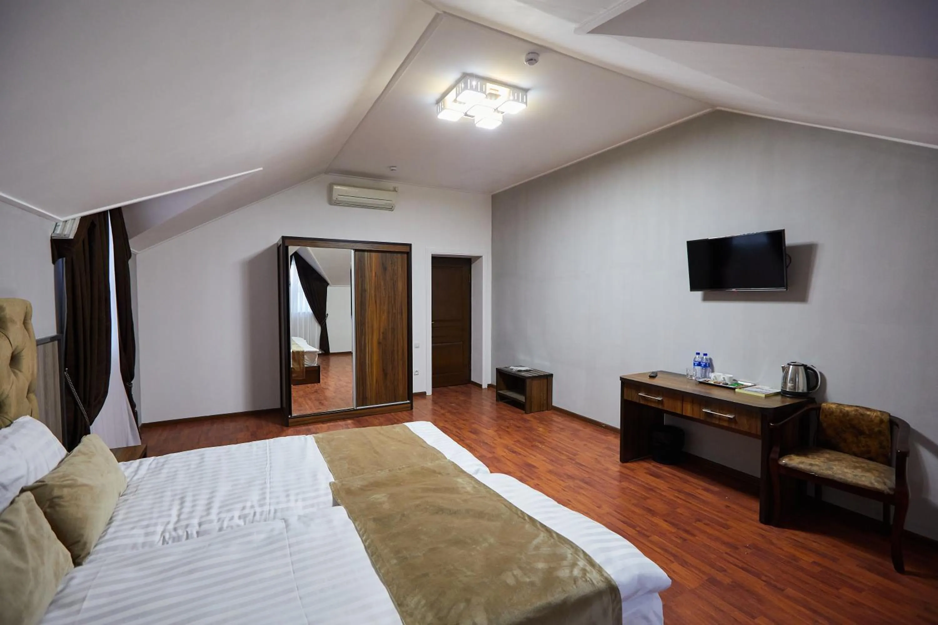 Double or Twin Room in Elite art hotel