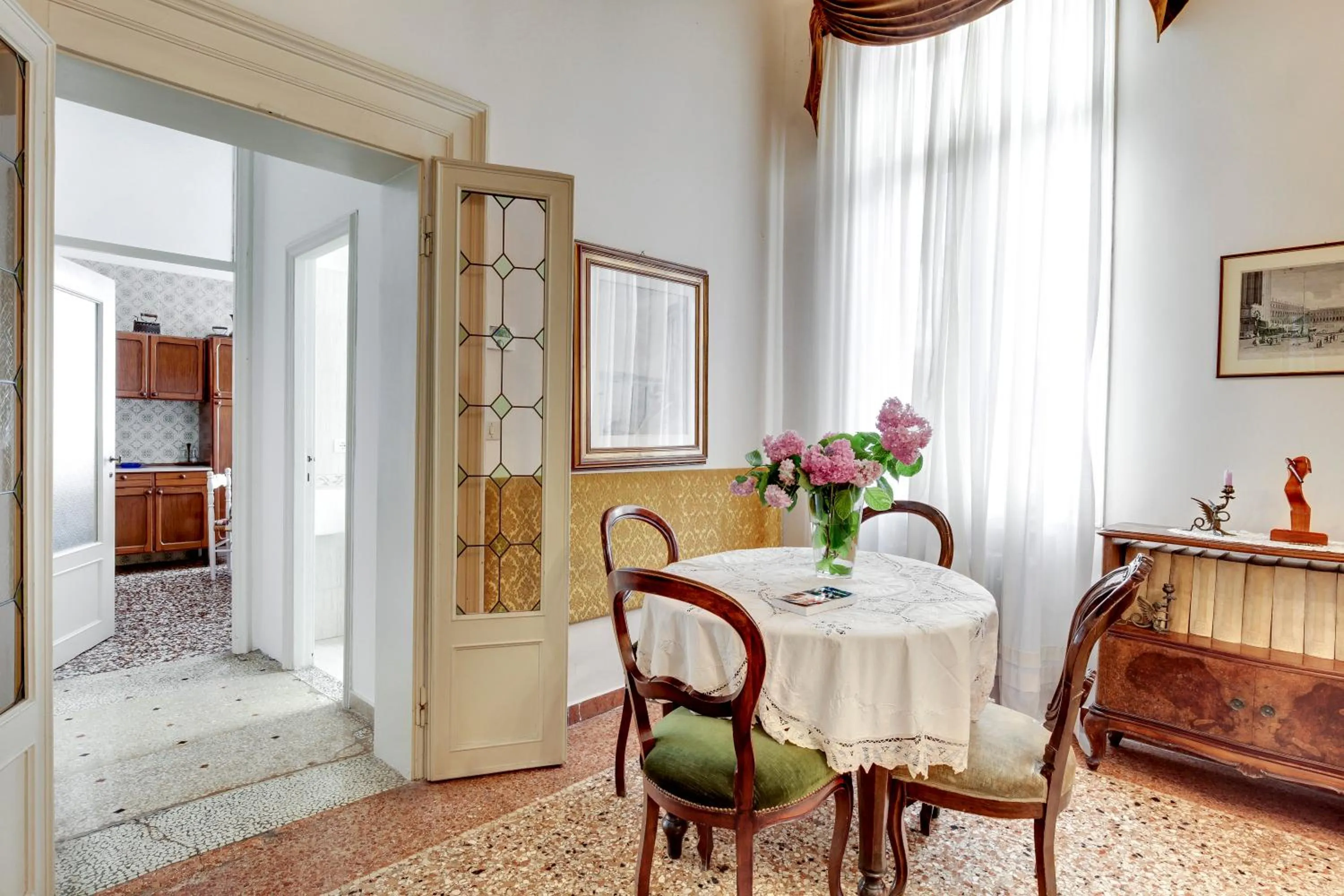 Dining area in Testa