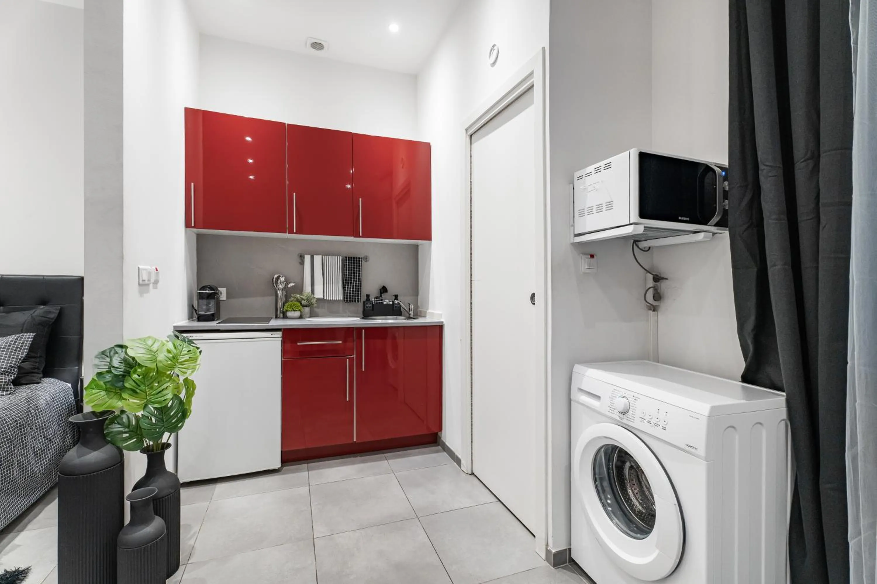 Kitchen or kitchenette in Nice Renting - GALLO - New Modern Loft Old Town Massena