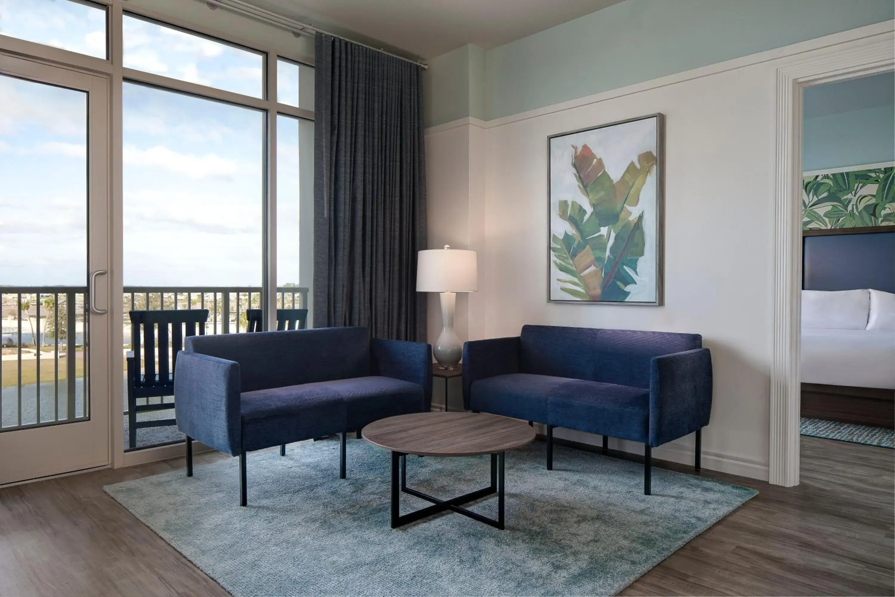 Queen Suite in Hotel Eastport Queen Suite in Hotel Eastport