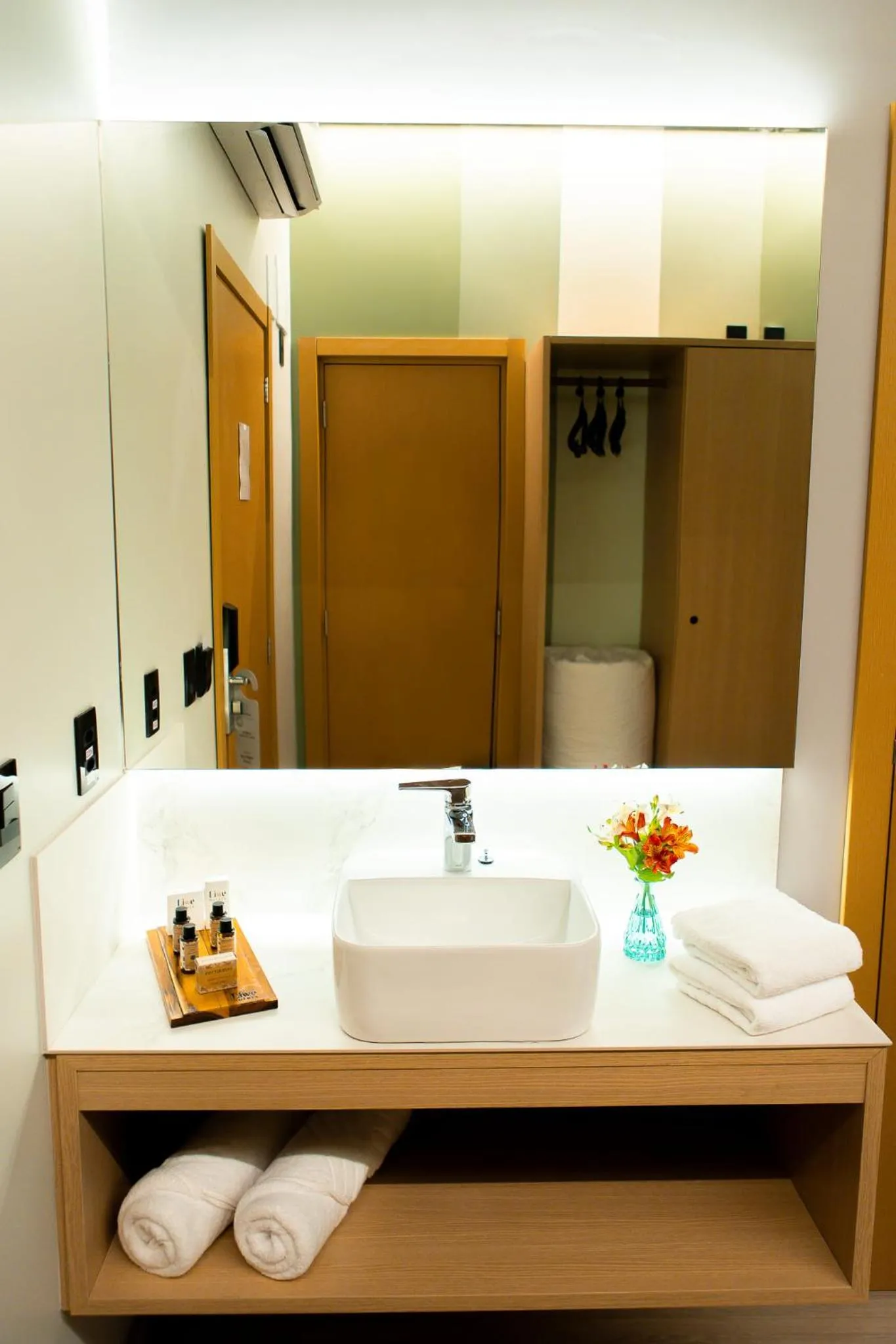 Bathroom in Liwe Hotels