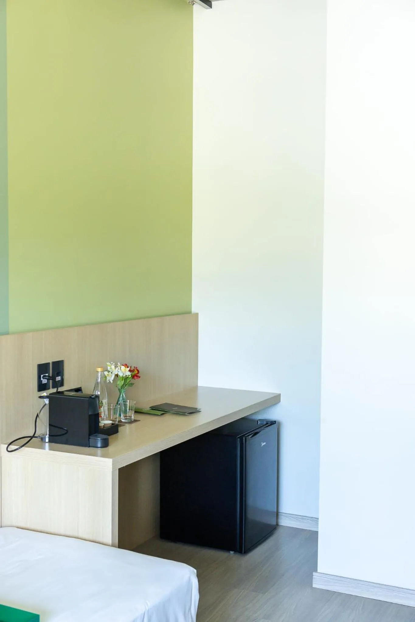 Coffee/tea facilities in Liwe Hotels