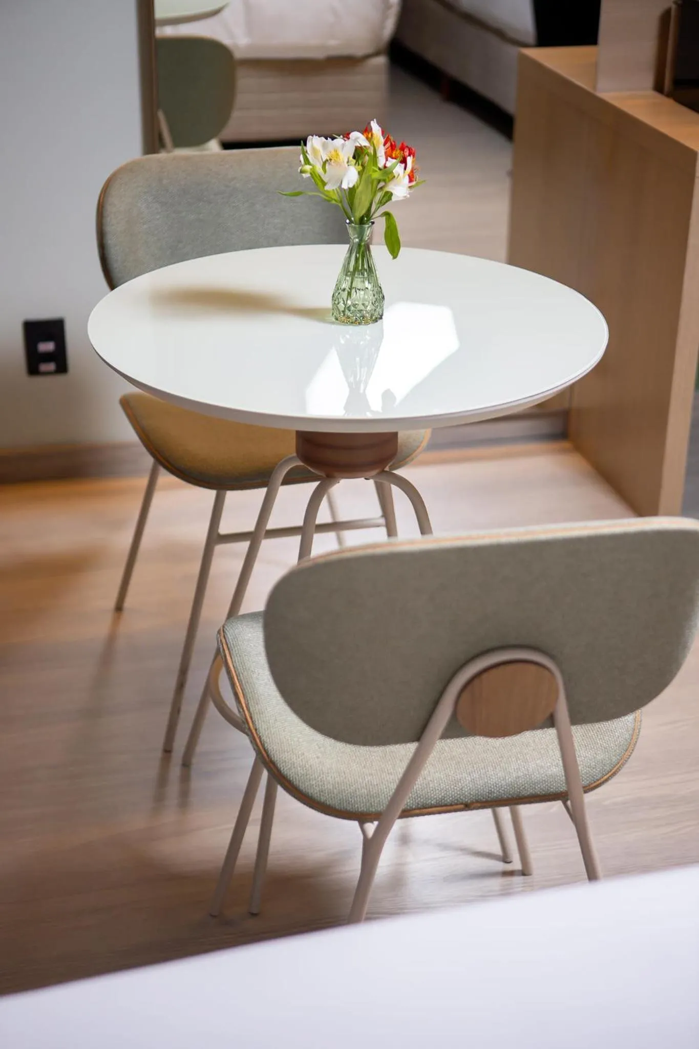 Area and facilities in Liwe Hotels