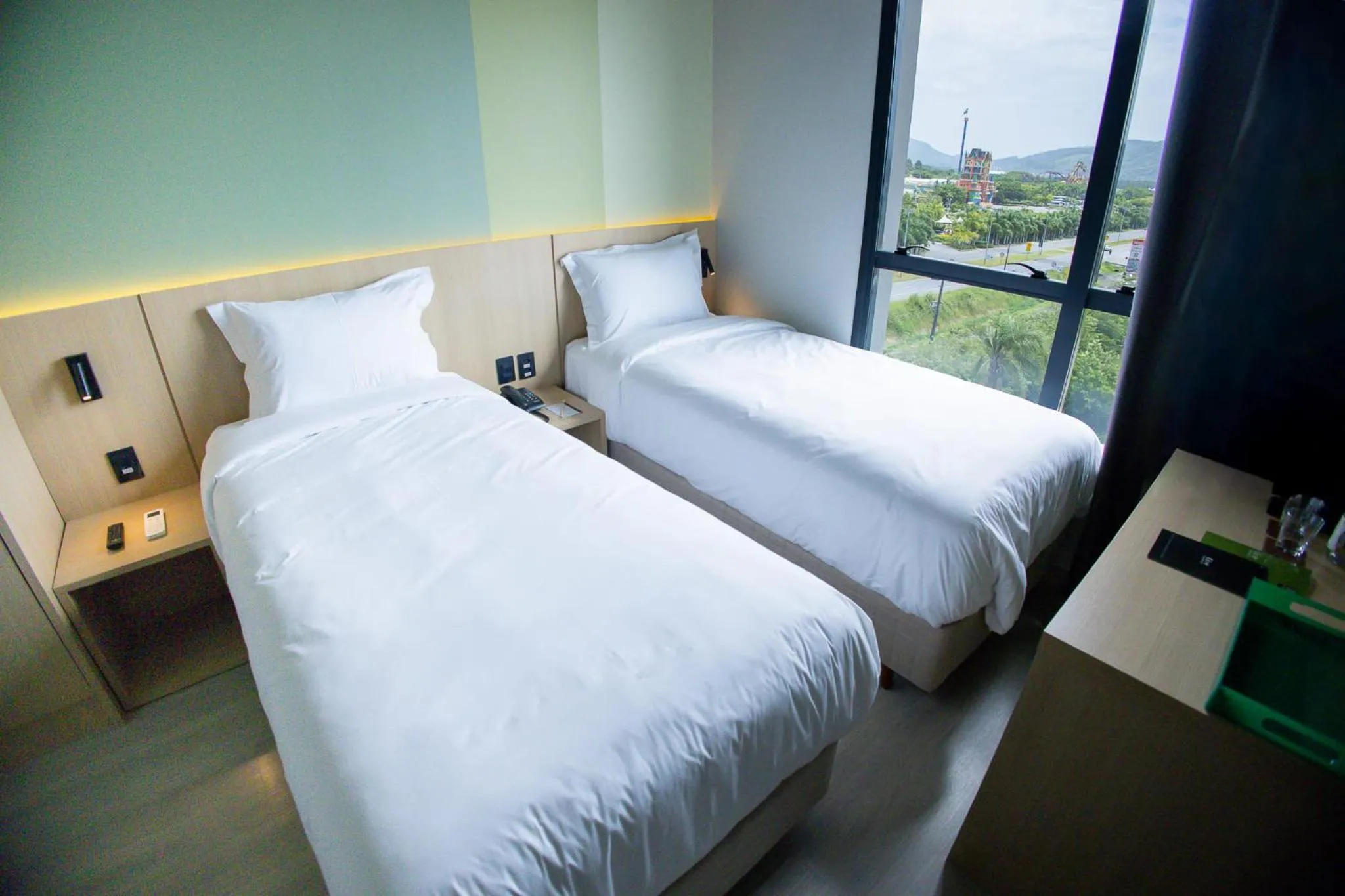 Bed in Liwe Hotels