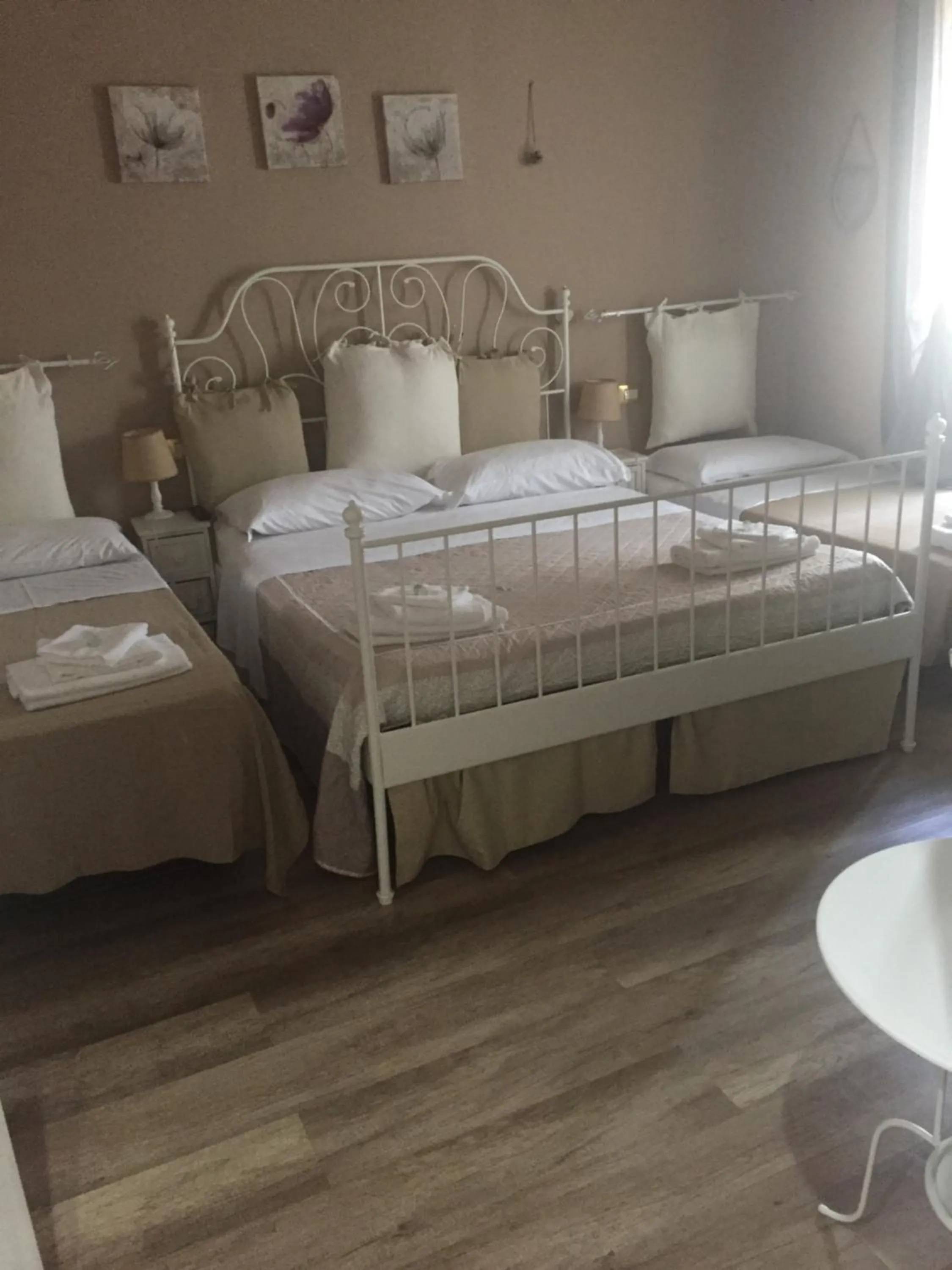 Bed in Morgagni House