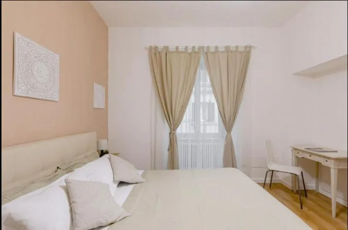 Charming 25 Apartment