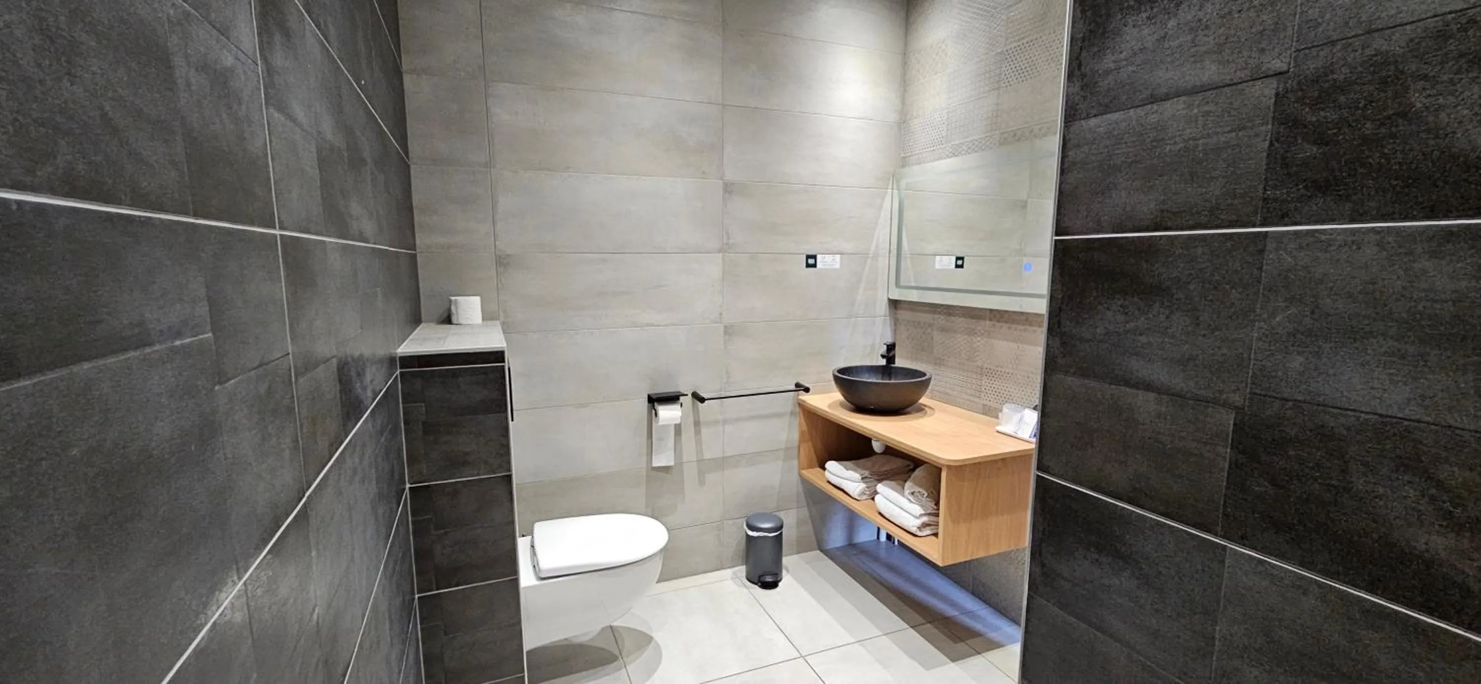 Logis SPA Hotel Restaurant De La Poste