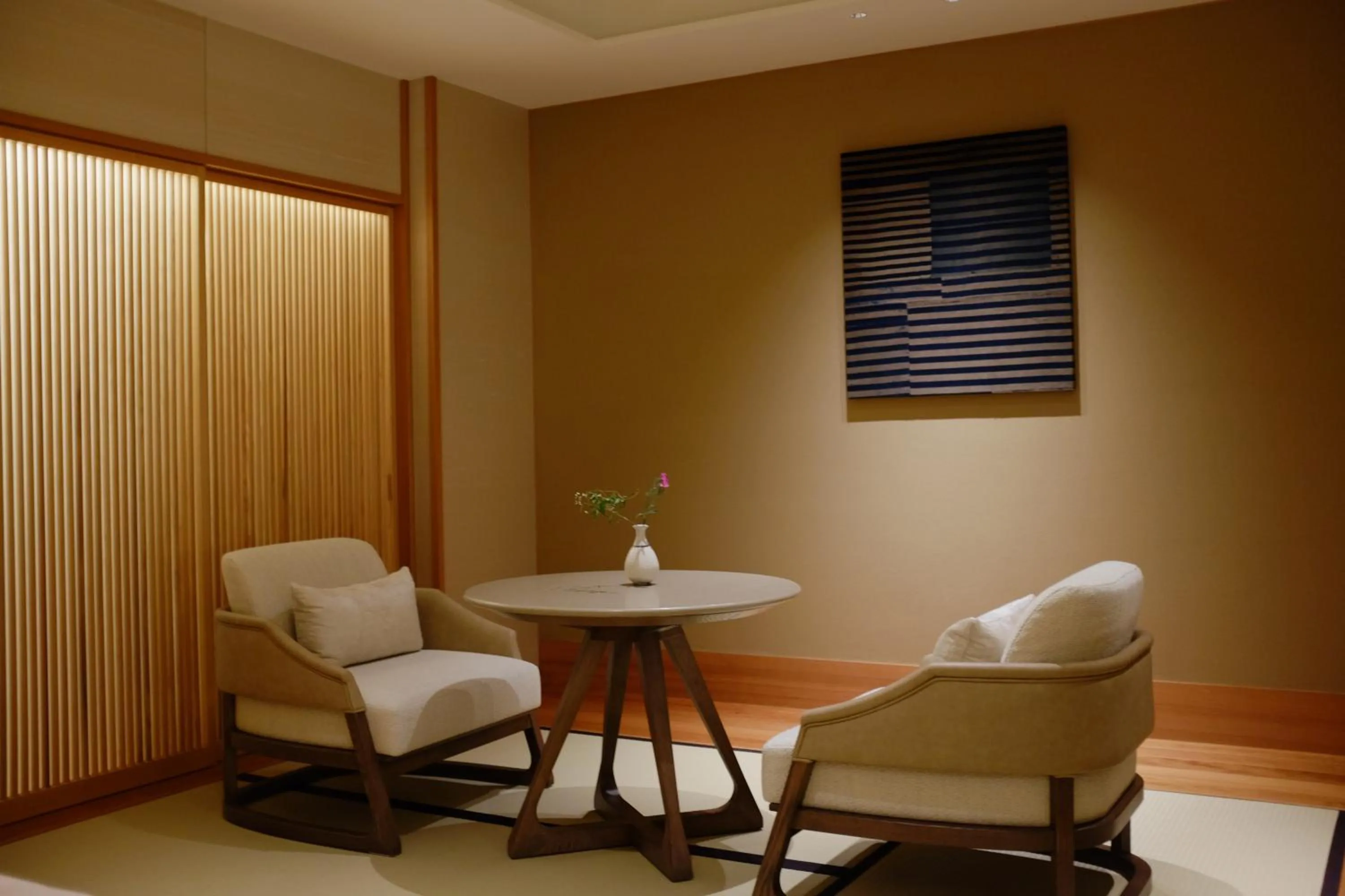 Photo of the whole room in Imperial Hotel, Kyoto