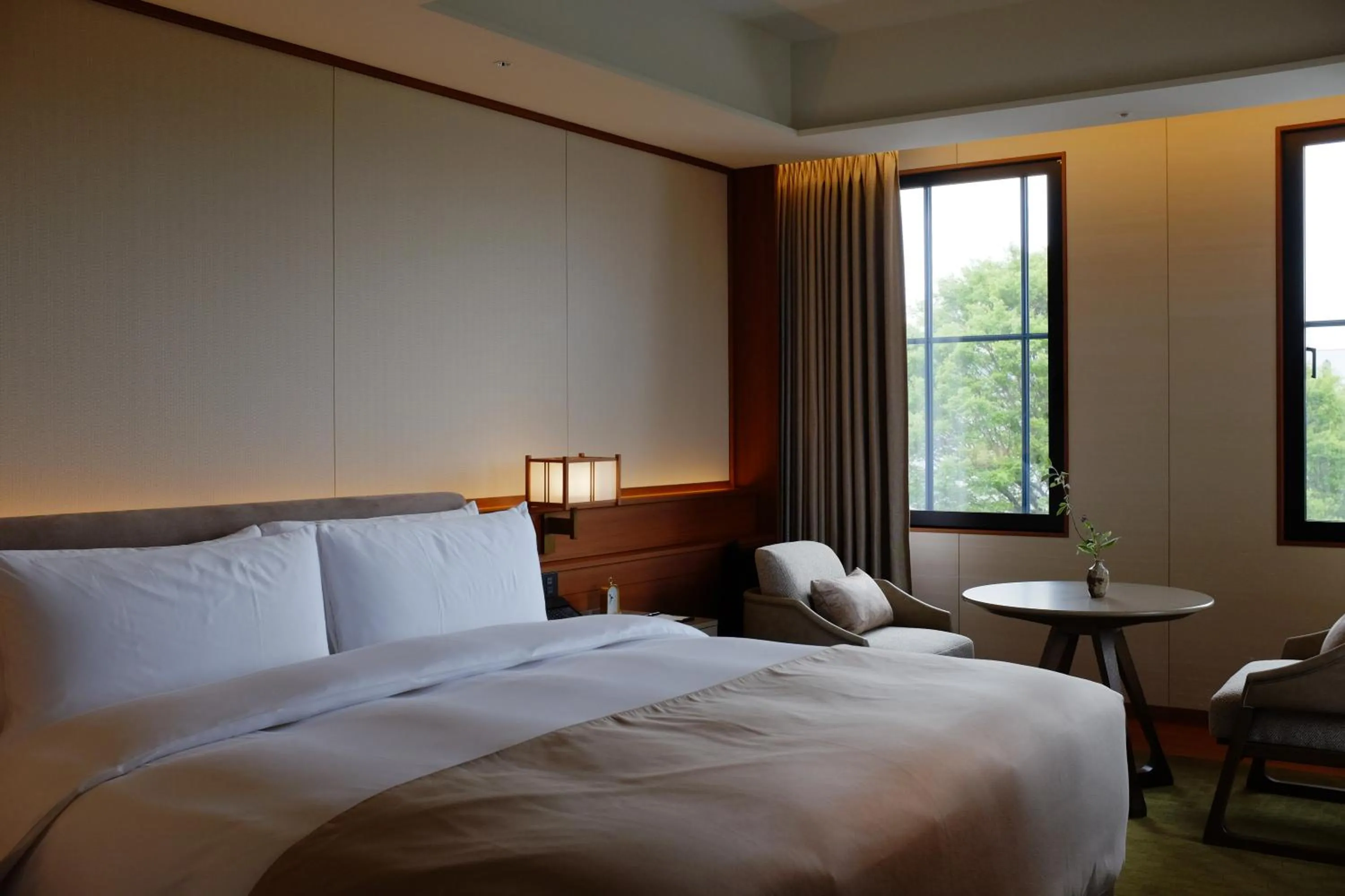 Bed in Imperial Hotel, Kyoto