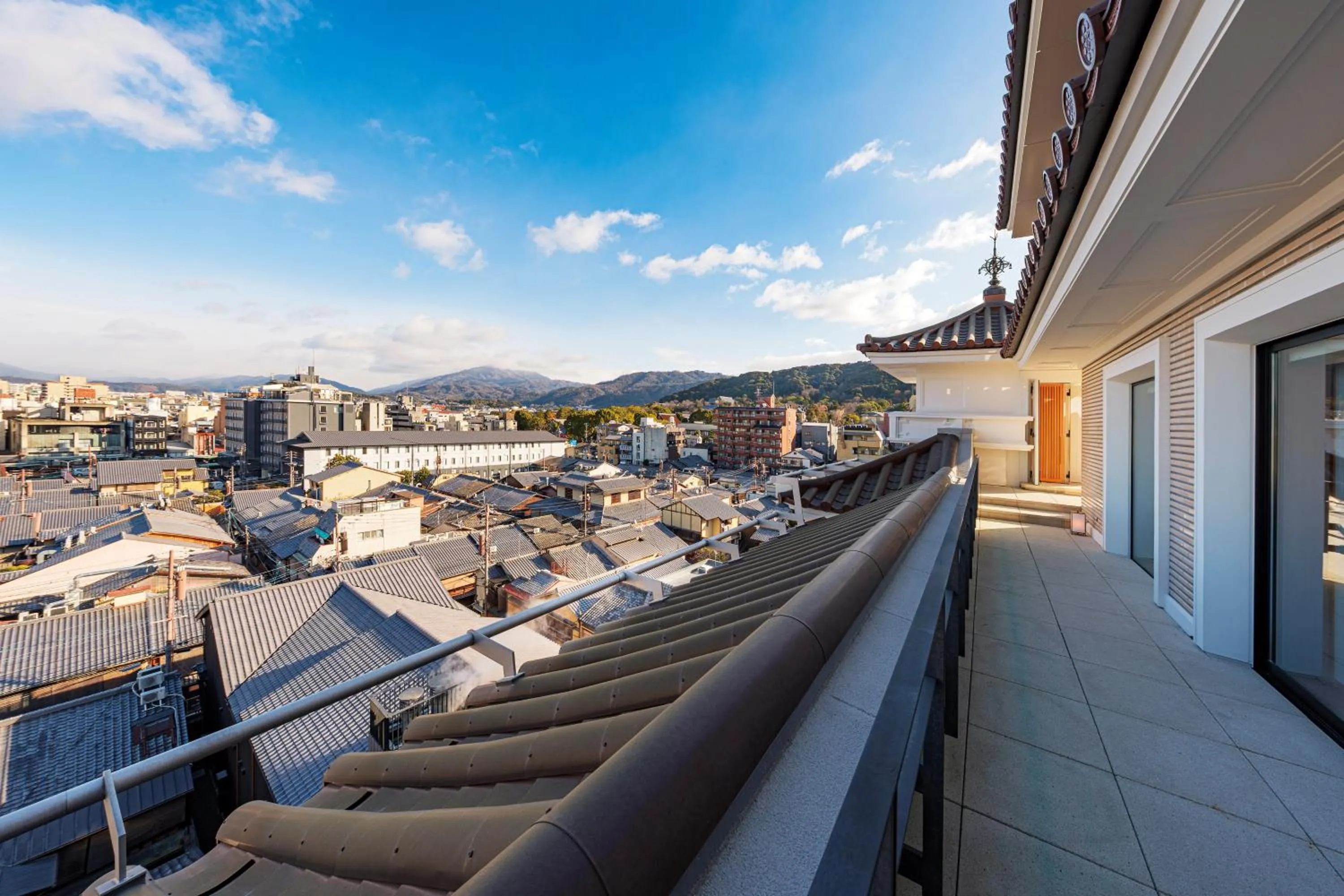 Day in Imperial Hotel, Kyoto