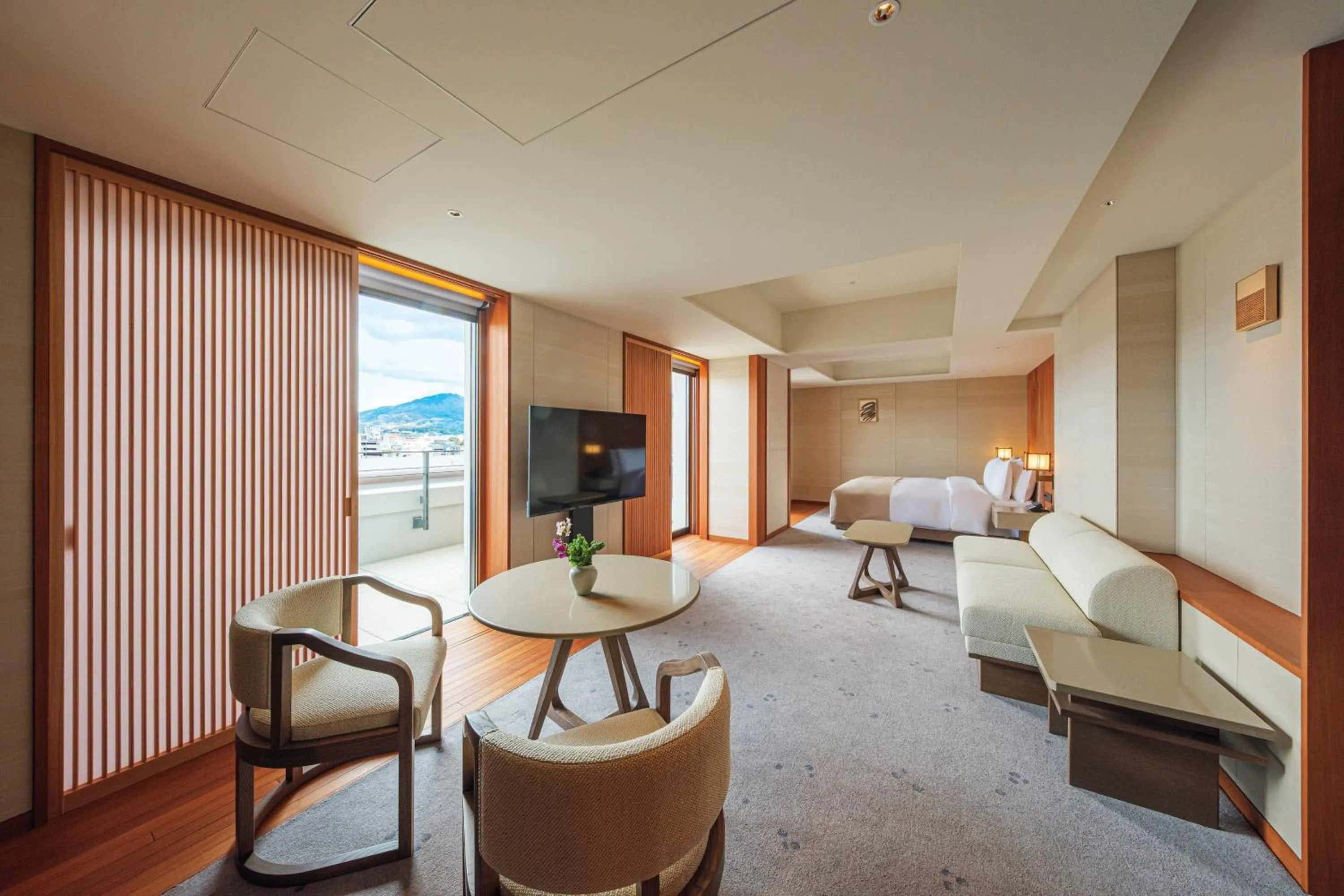 Photo of the whole room in Imperial Hotel, Kyoto