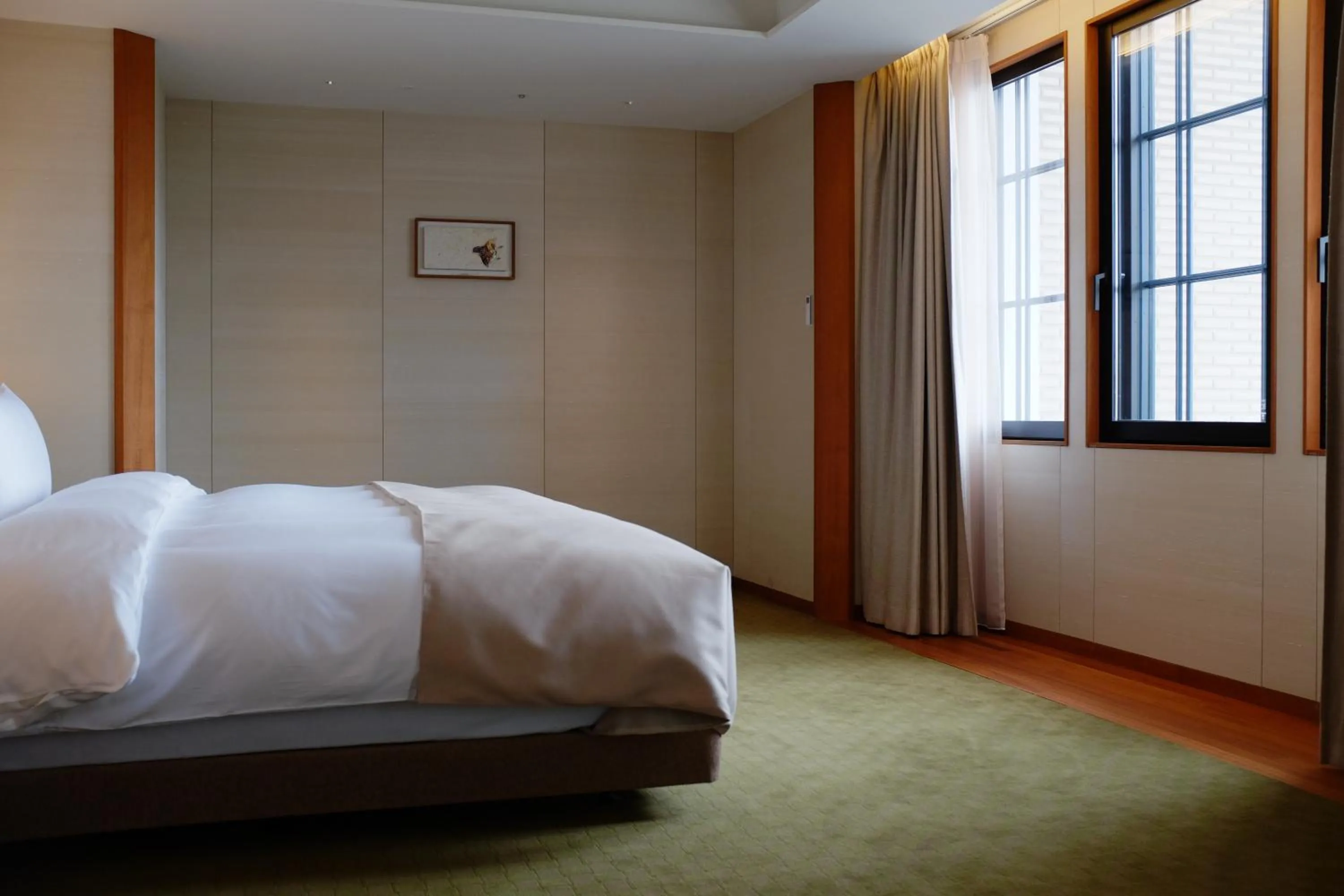 Bed in Imperial Hotel, Kyoto