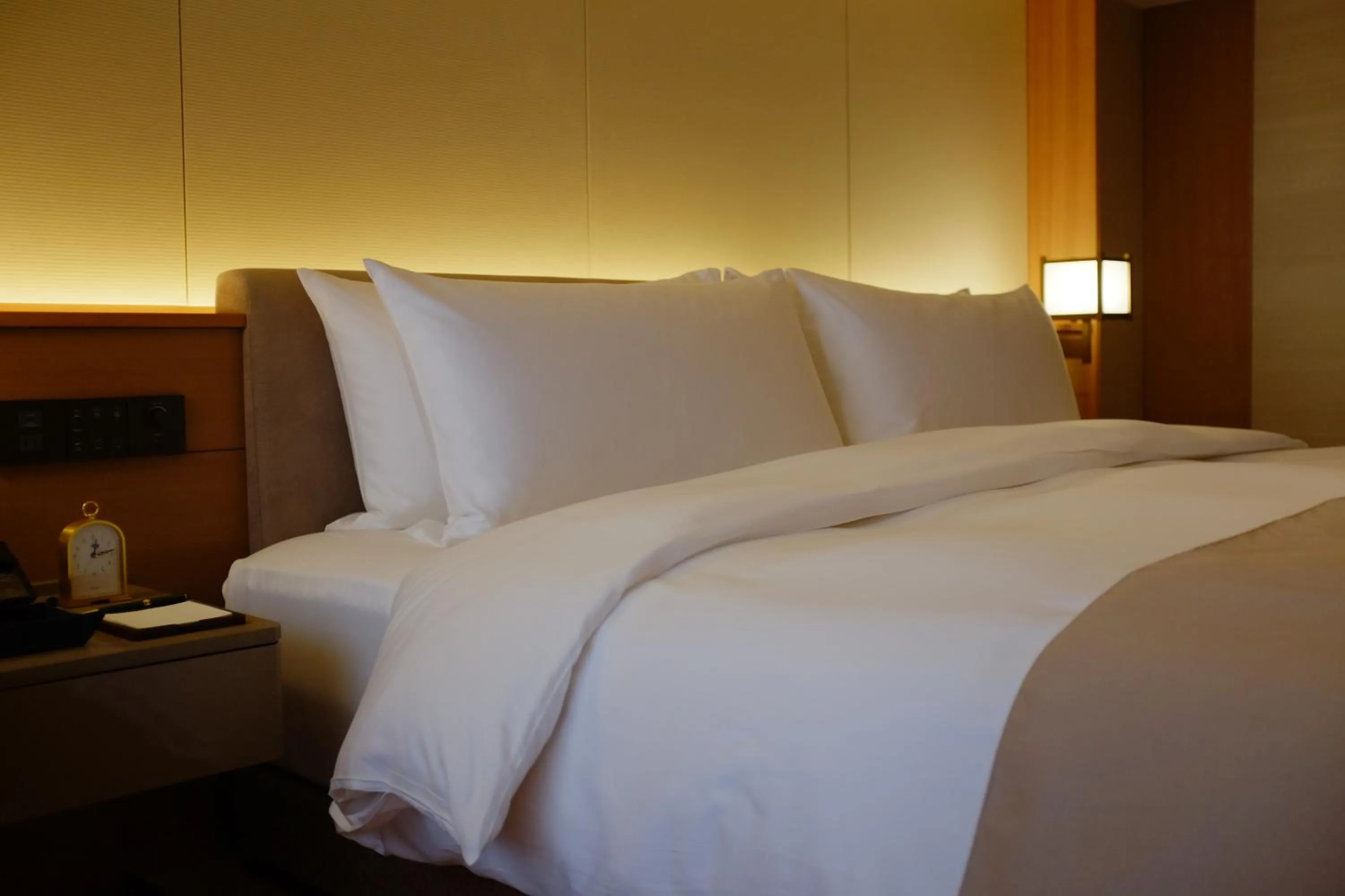 Bed in Imperial Hotel, Kyoto