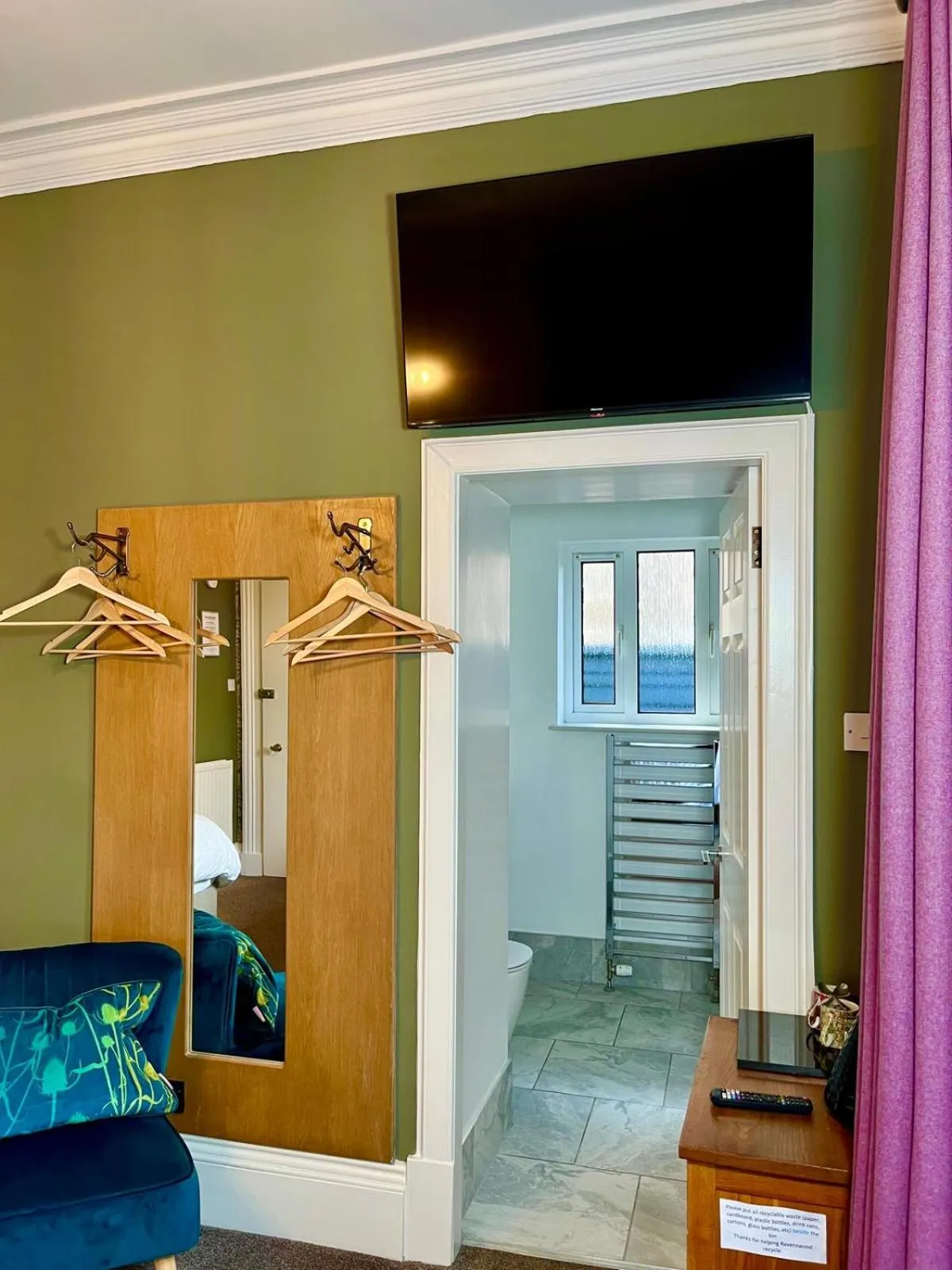 Bedroom in Ravenswood Guest House