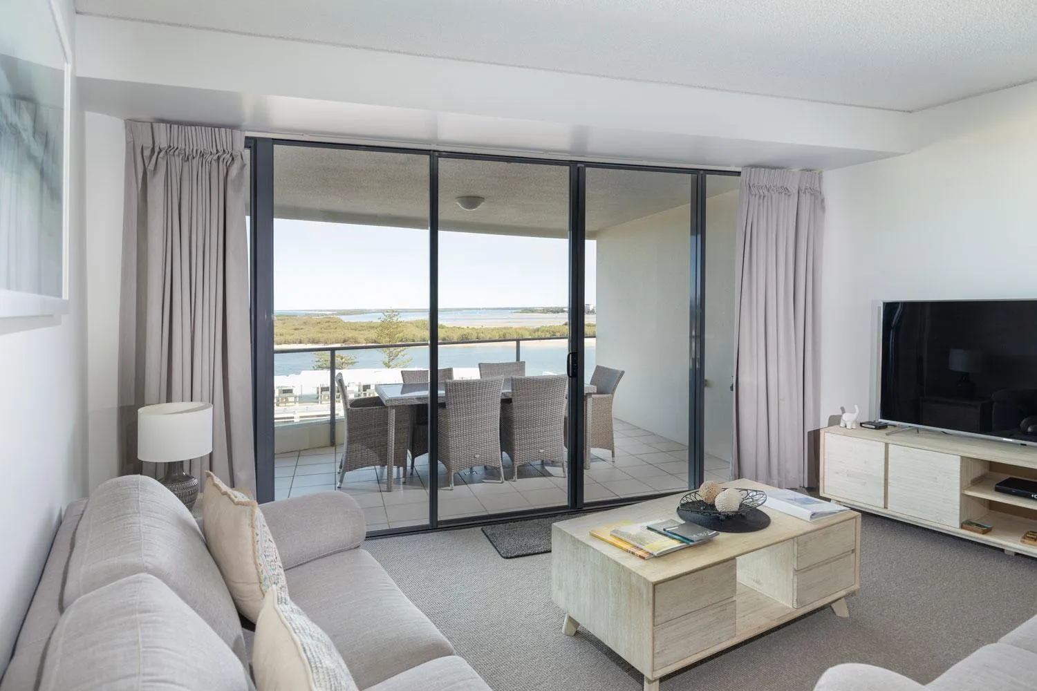 TV and multimedia in The Waterford Prestige Apartments