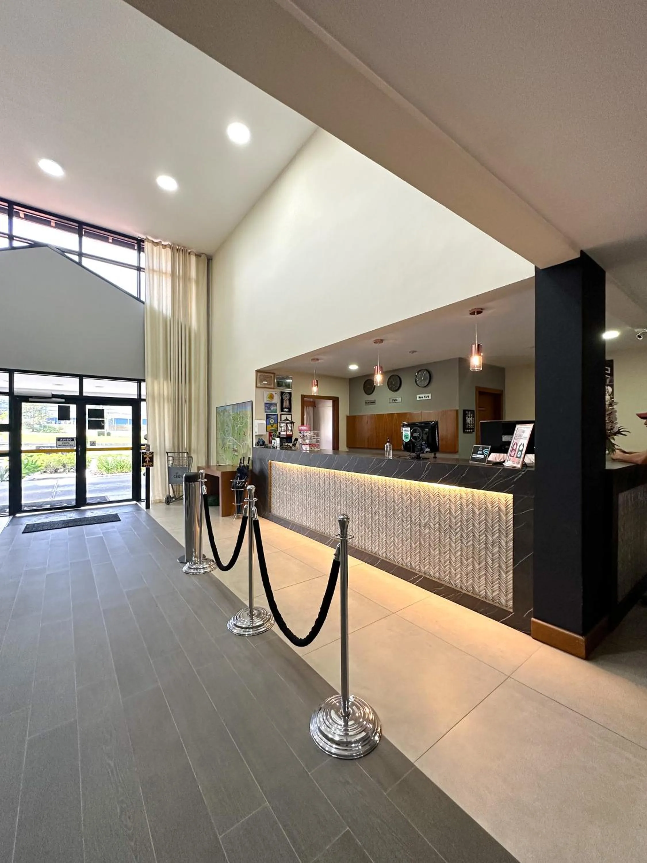 Lobby or reception in Cegil Hotel Boulevard
