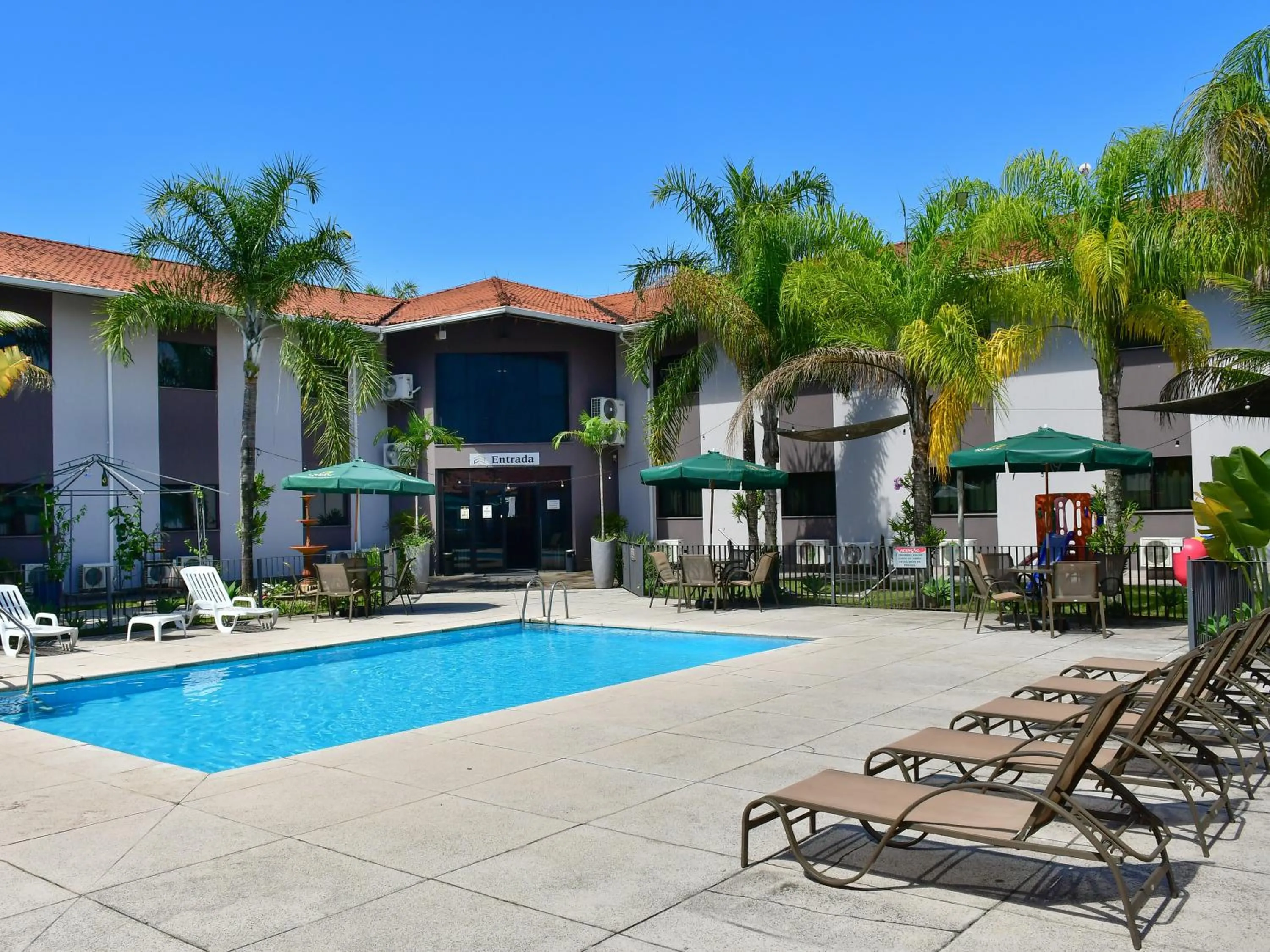 Swimming pool in Giorni Hotel Boulevard