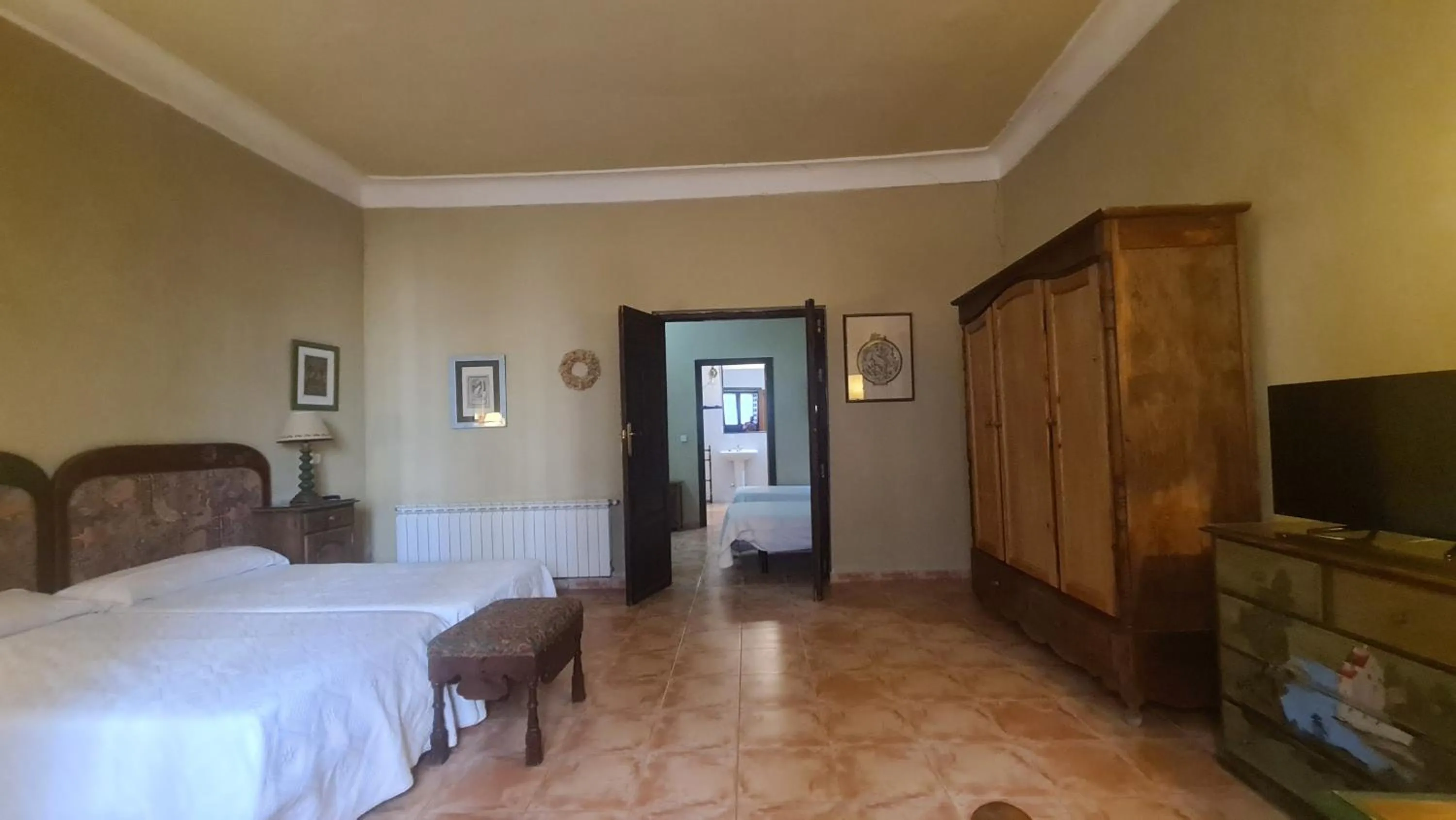 Bed in Casa Palacio Conde de Garcinarro