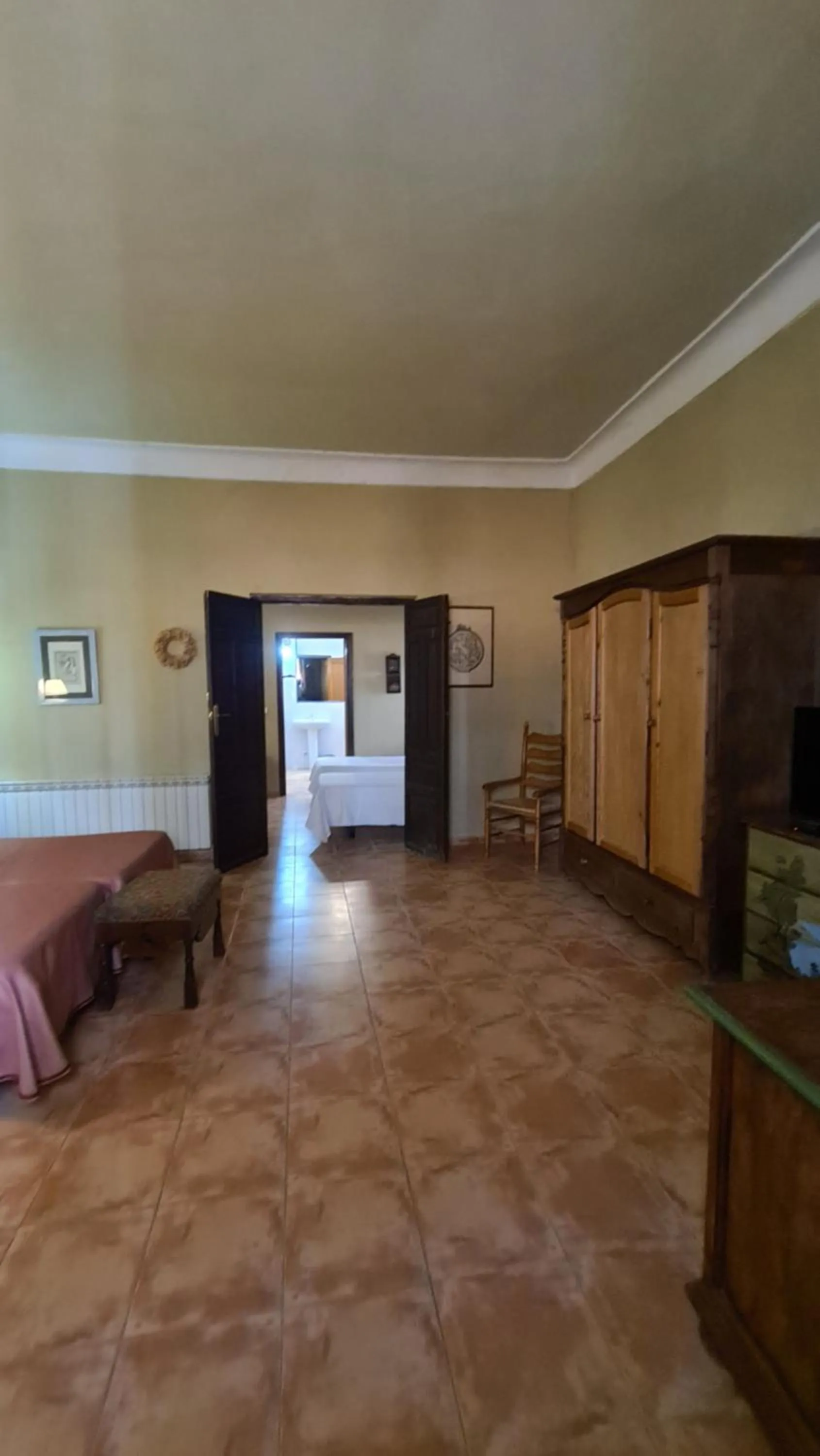 Bedroom, Bed in Casa Palacio Conde de Garcinarro