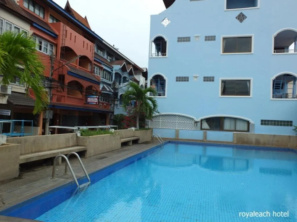Swimming pool in Royal Beach Guest House