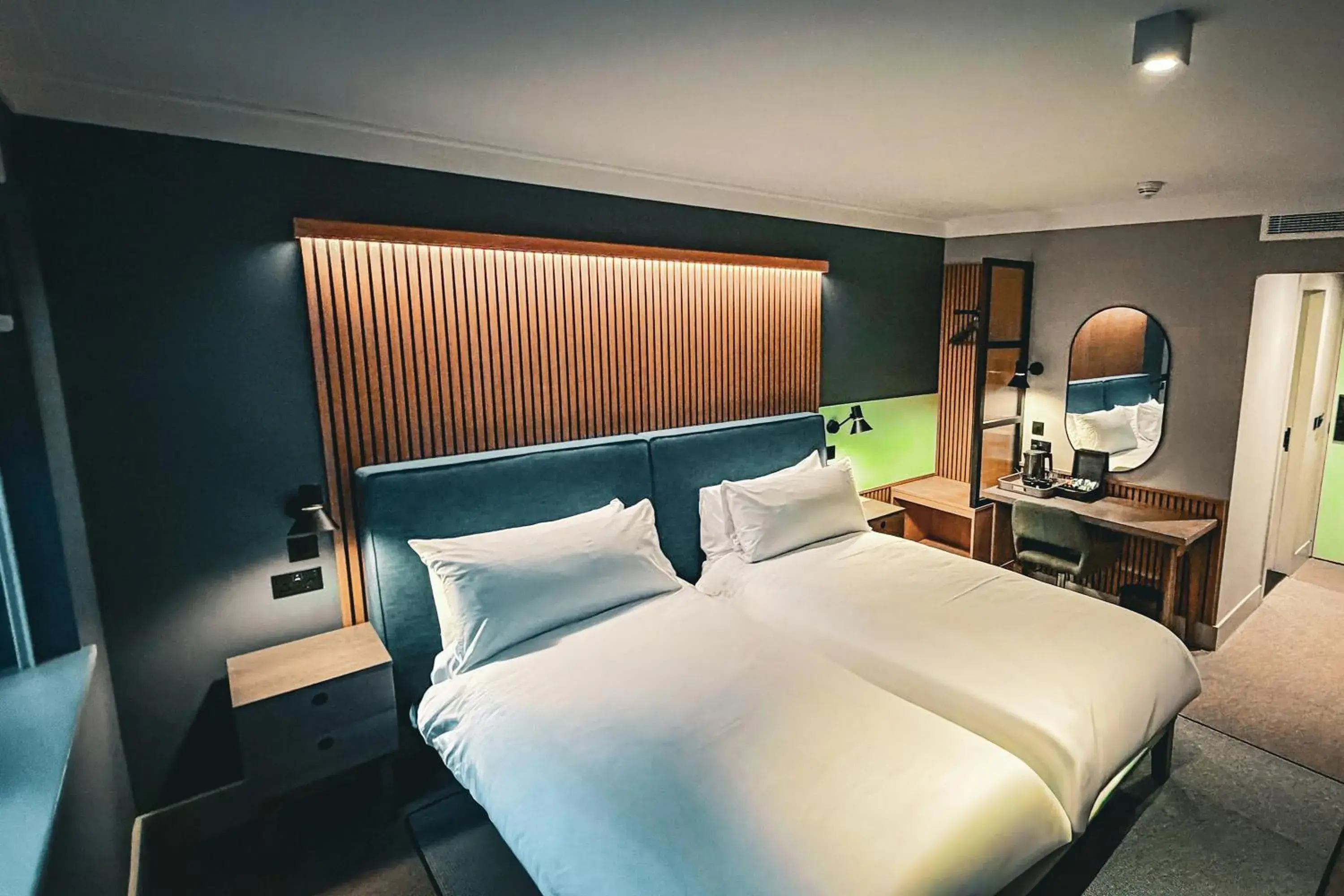 Twin Room in Village Hotel Reading Twin Room in Village Hotel Reading
