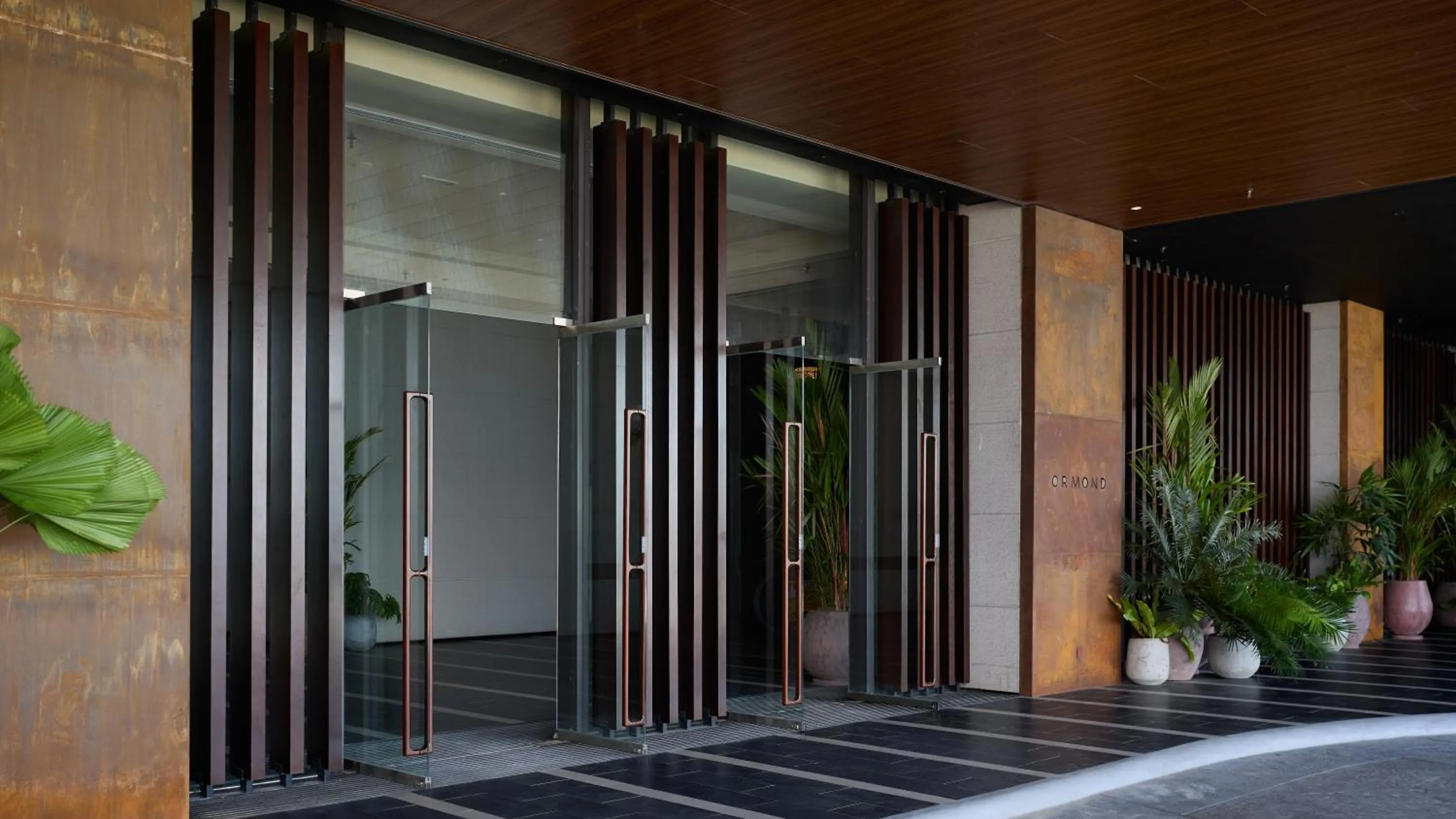 Facade/entrance in Ormond Sandakan